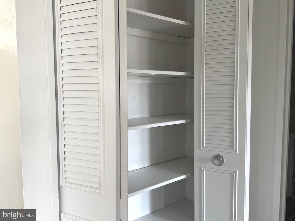 HORIZON HOUSE - Residential Lease