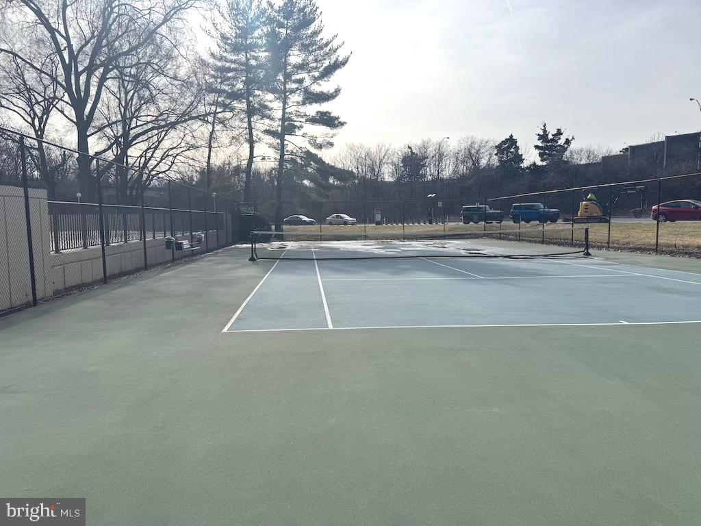 HORIZON HOUSE - Residential Lease