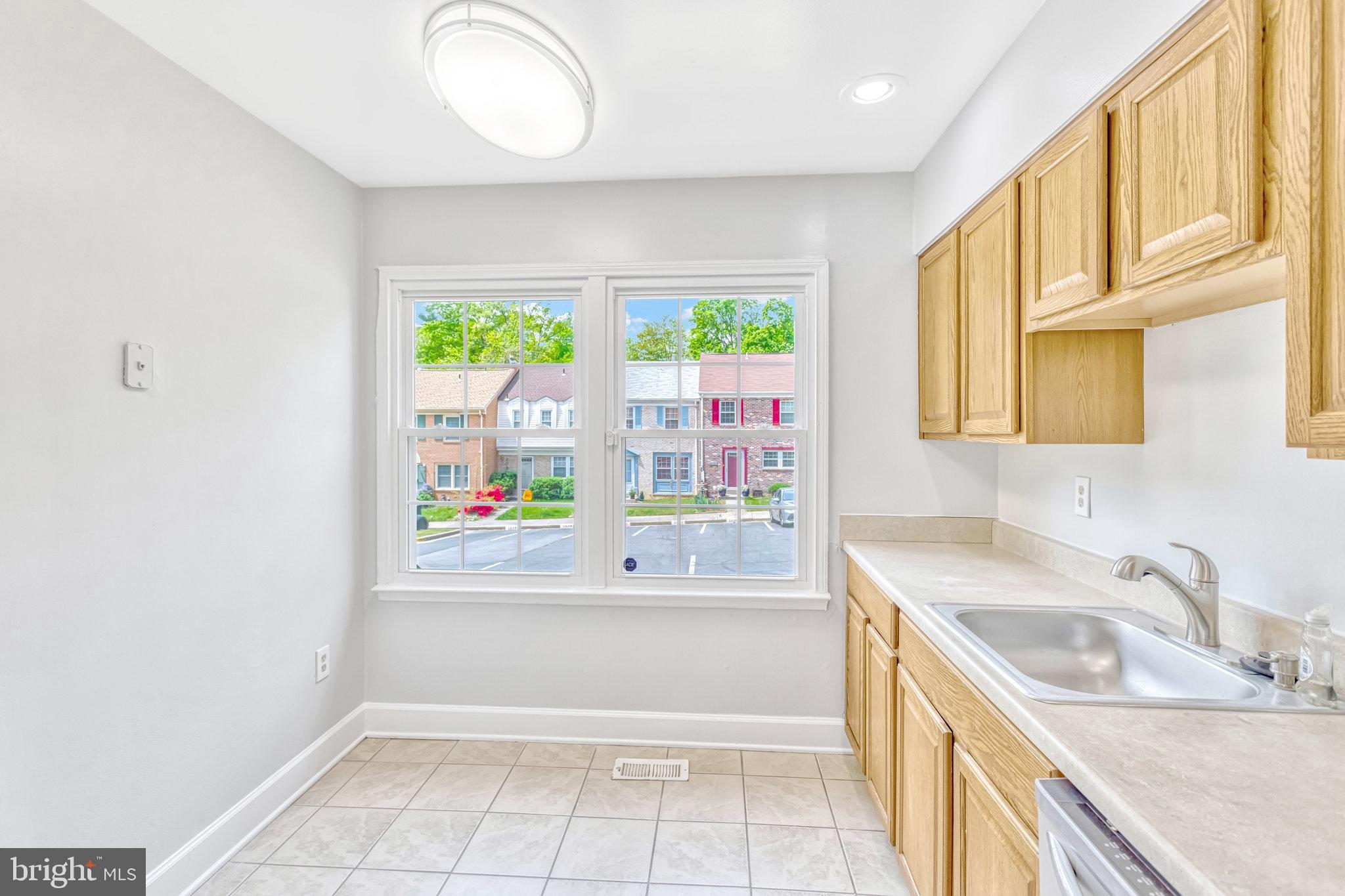 LAKE RIDGE - Residential