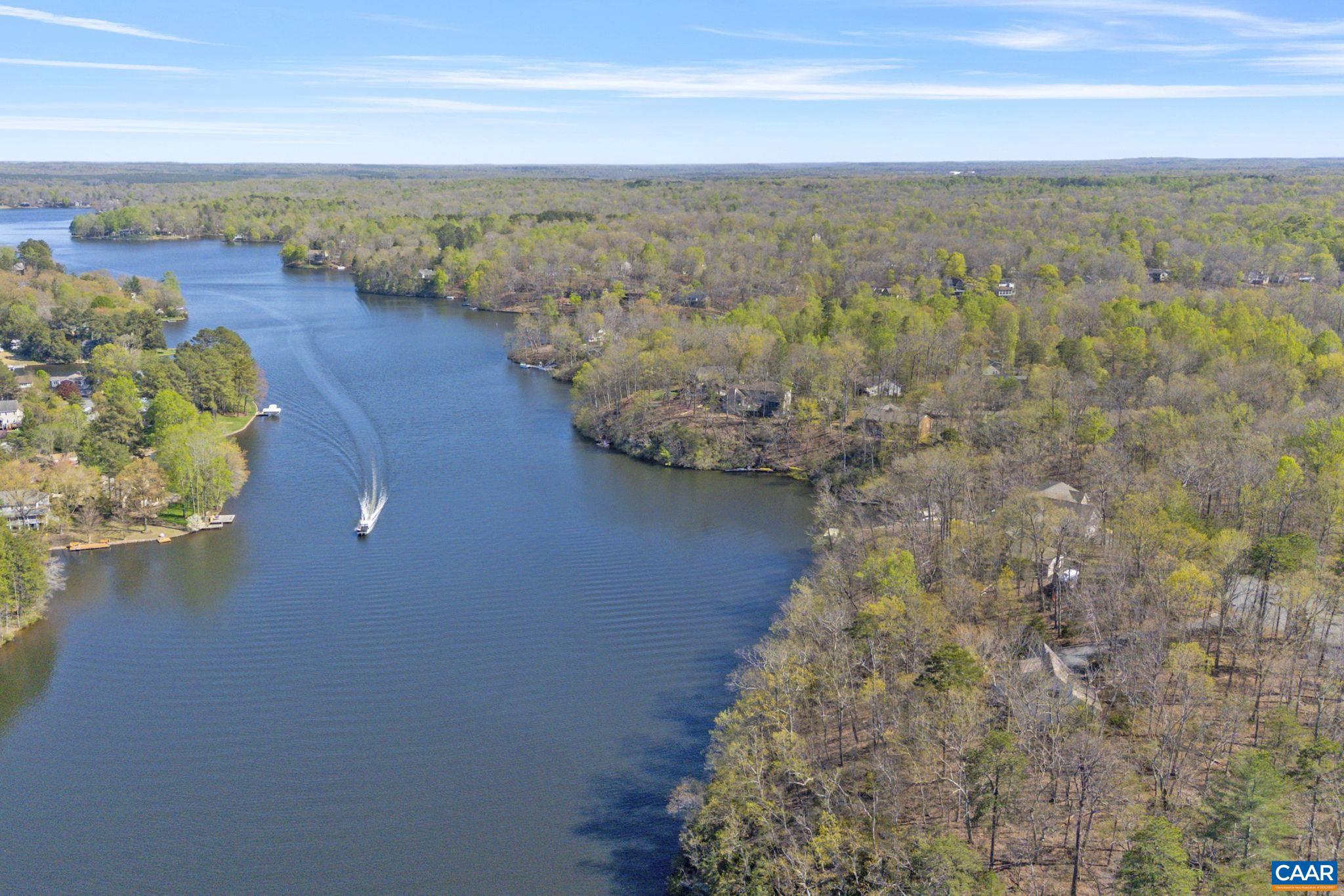 LAKE MONTICELLO - Residential