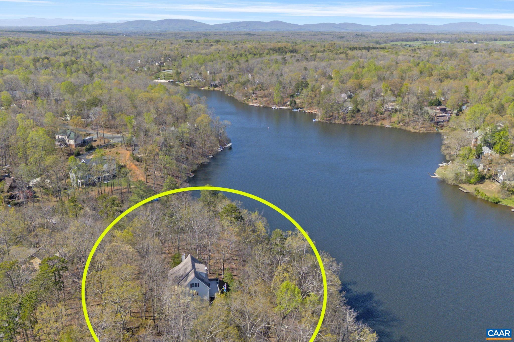 LAKE MONTICELLO - Residential