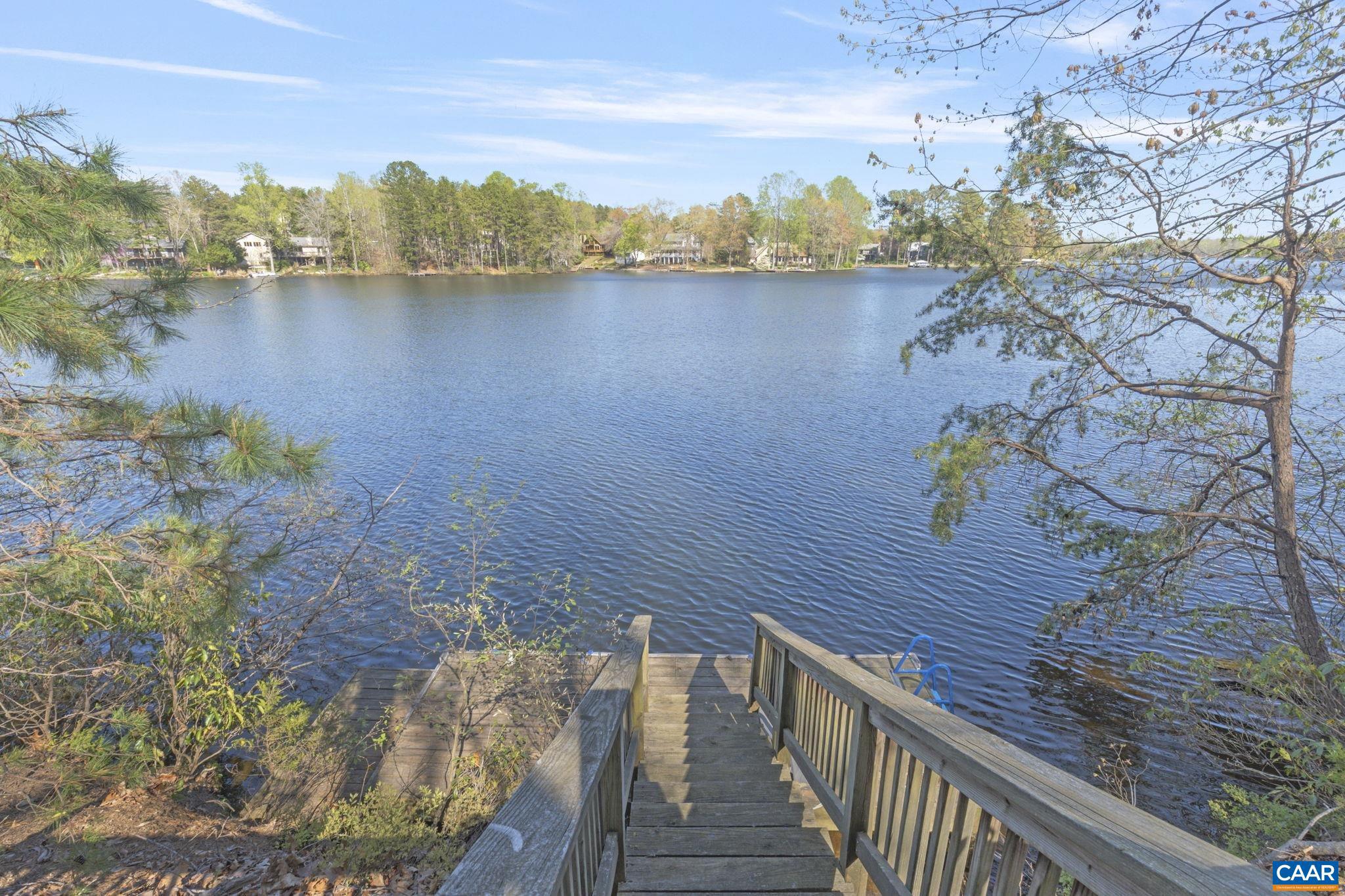 LAKE MONTICELLO - Residential