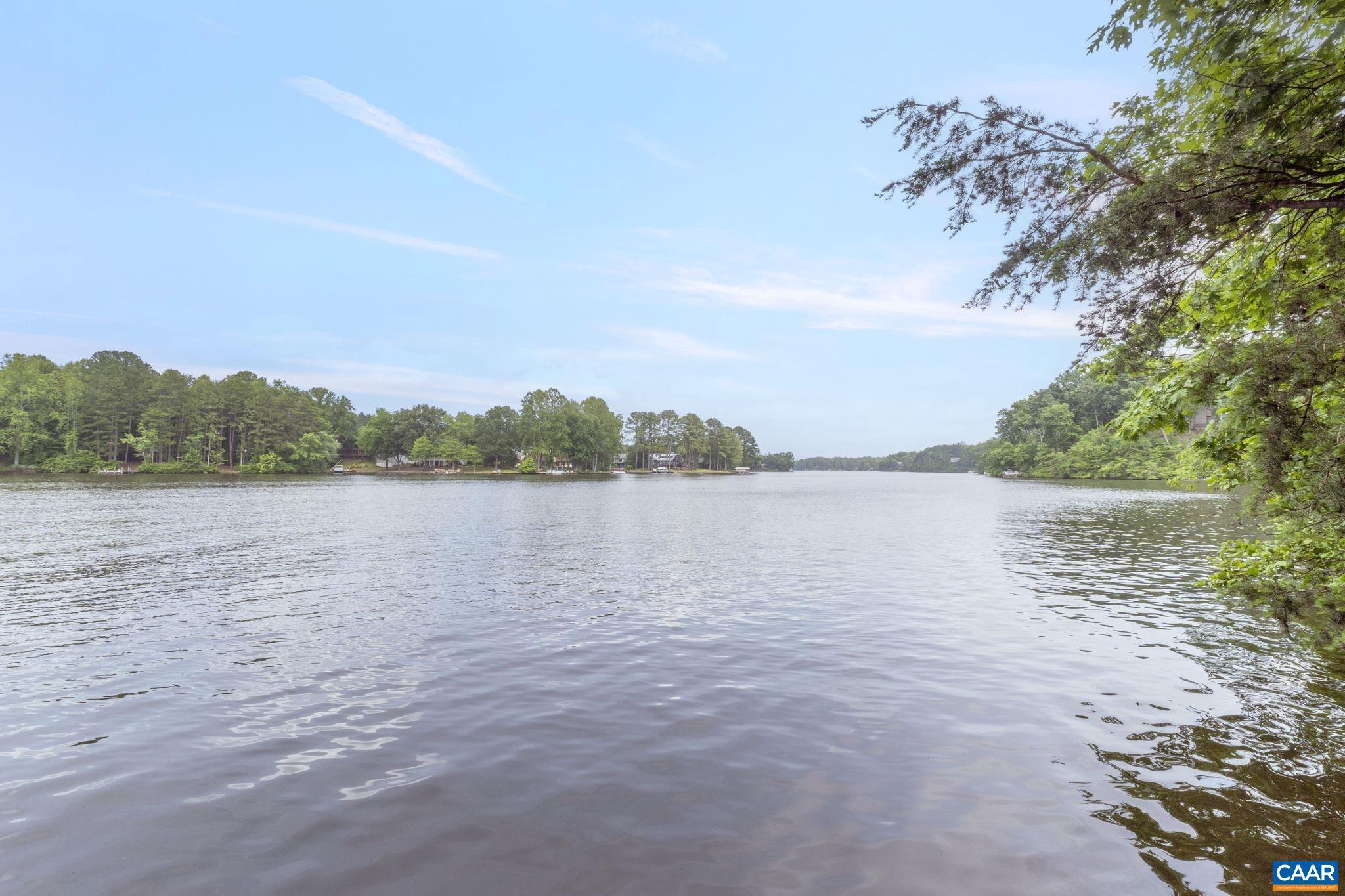 LAKE MONTICELLO - Residential