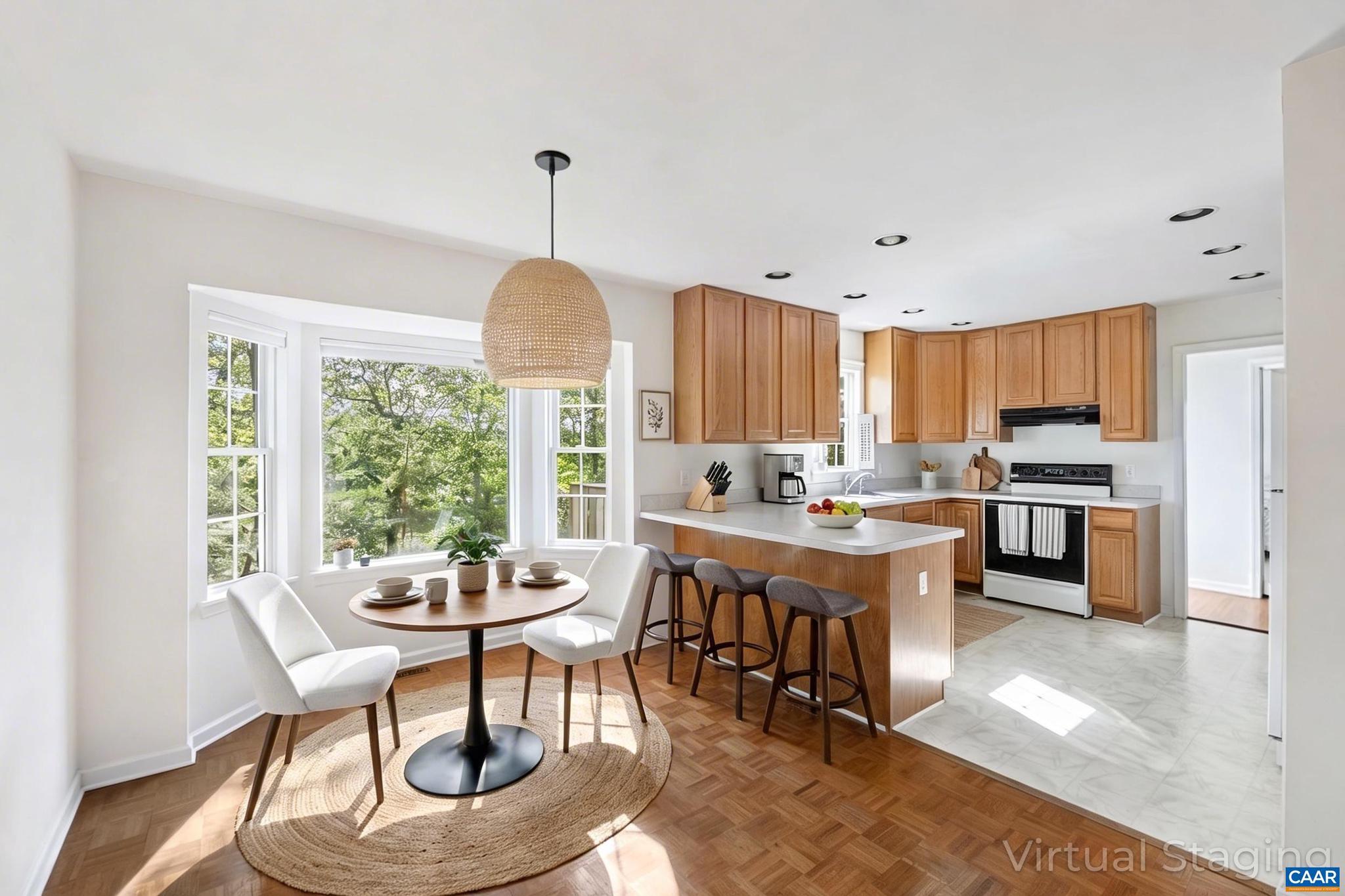 LAKE MONTICELLO - Residential