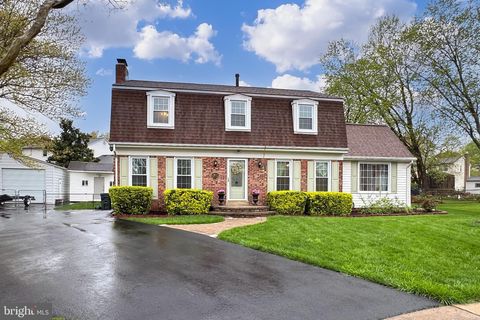 5824 BRIDGEWATER COURT ALEXANDRIA VA 22315