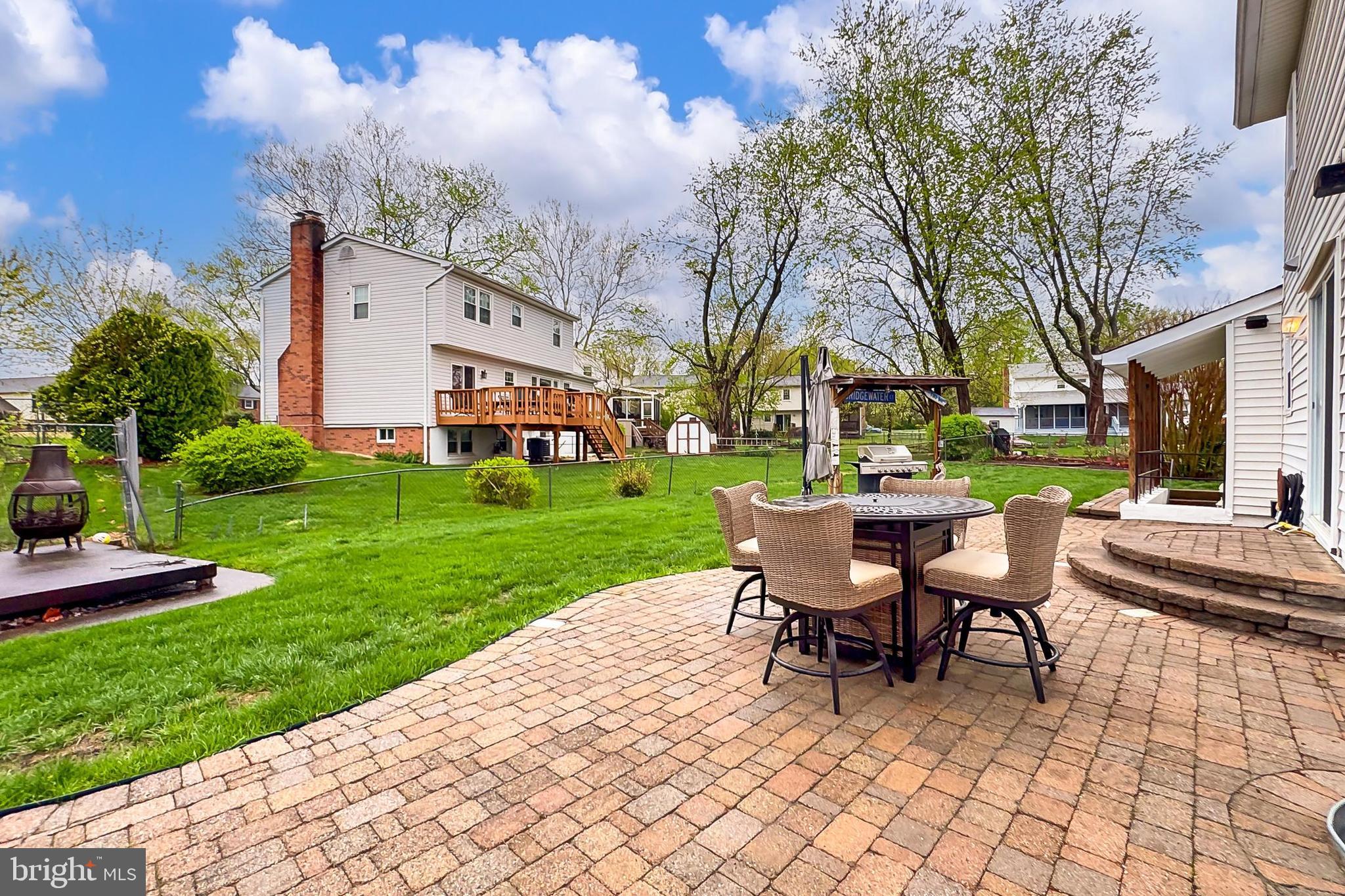 HAYFIELD ESTATES - Residential