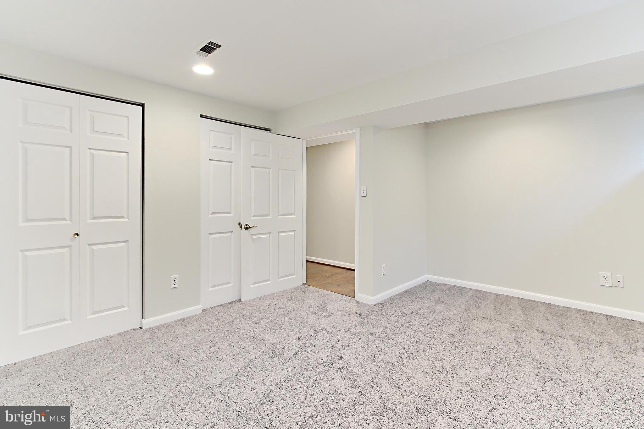 HAYFIELD ESTATES - Residential