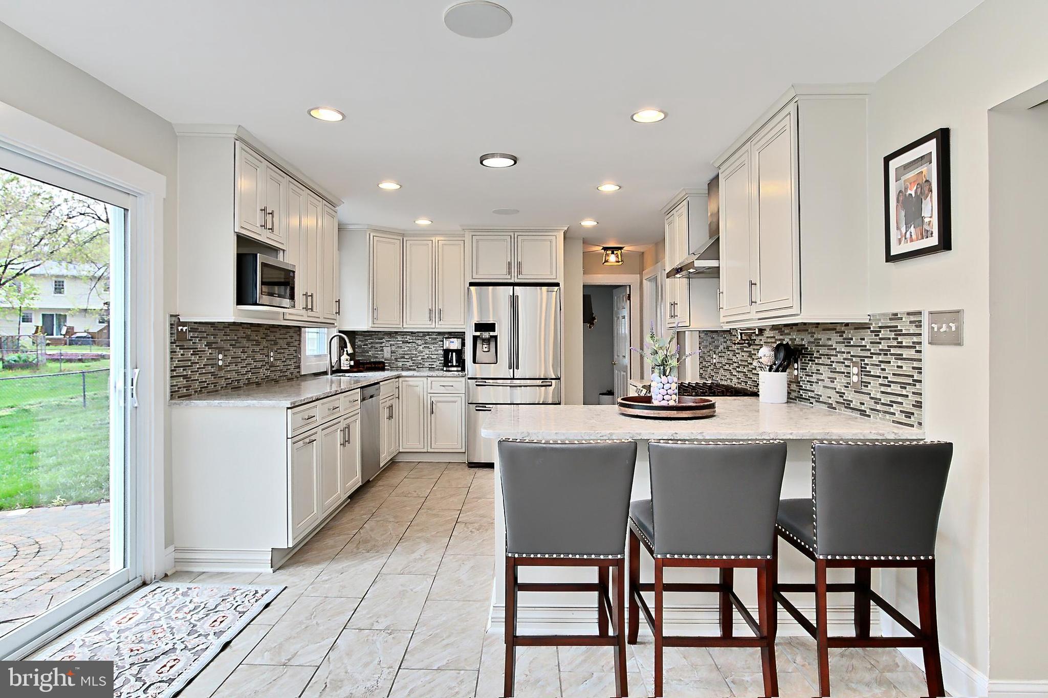 HAYFIELD ESTATES - Residential