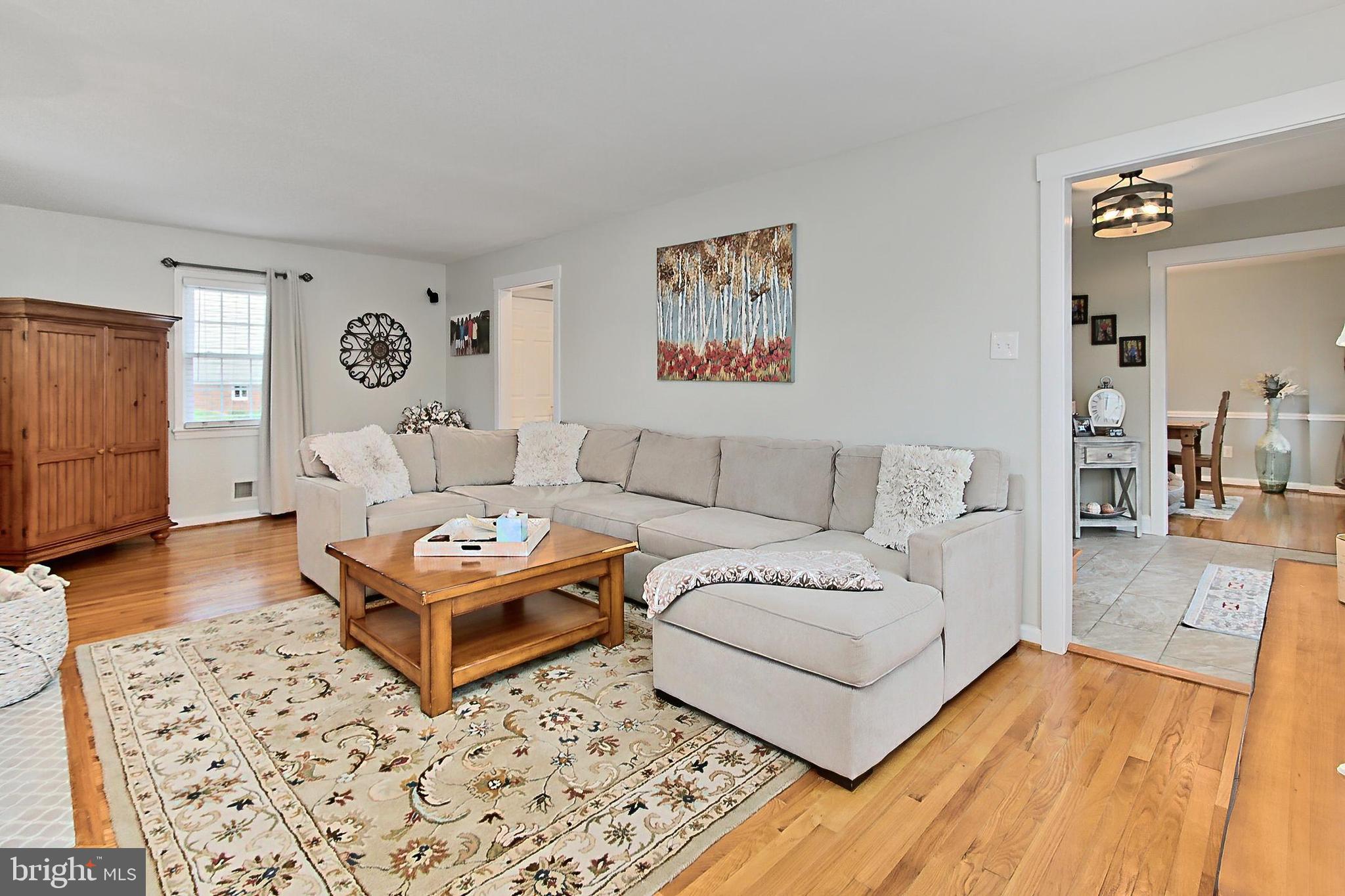 HAYFIELD ESTATES - Residential