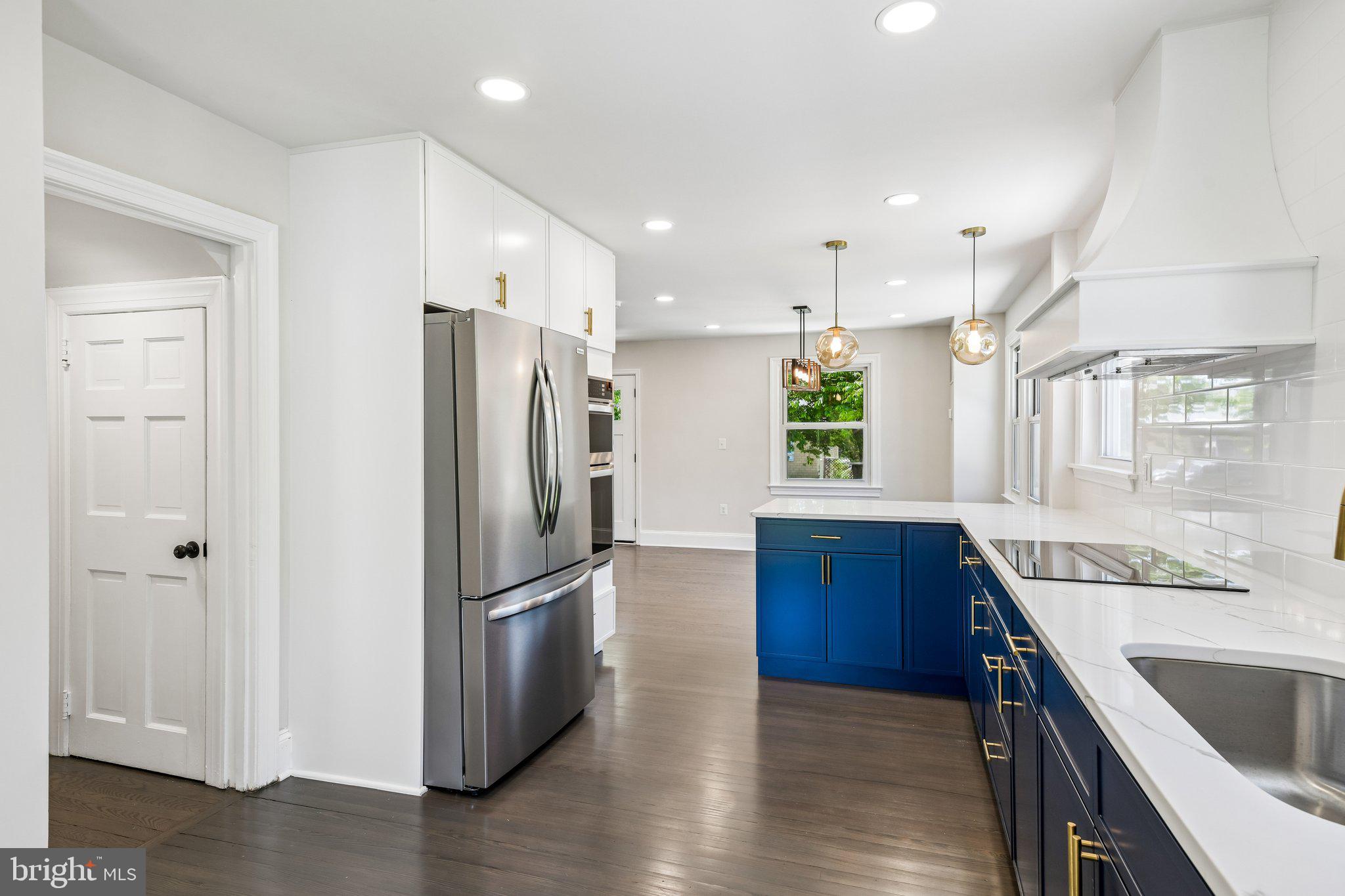 FAIRVIEW - Residential