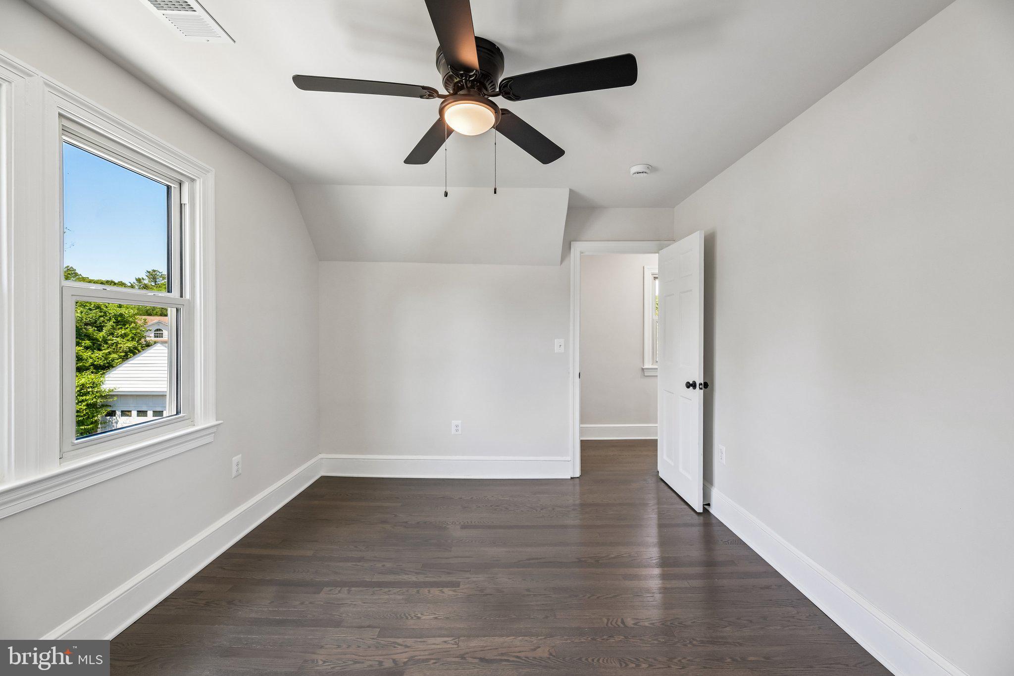 FAIRVIEW - Residential