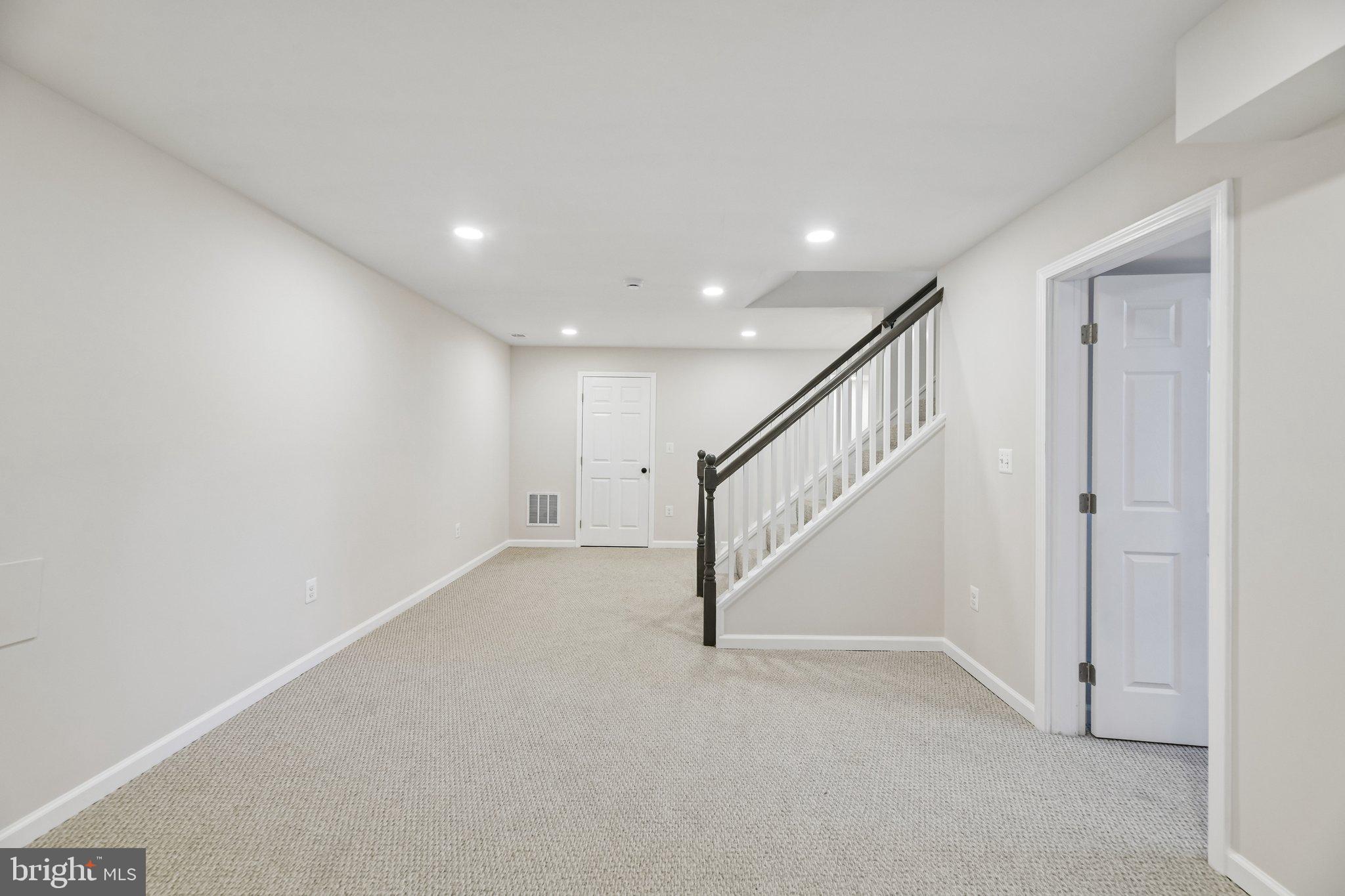 FAIRVIEW - Residential