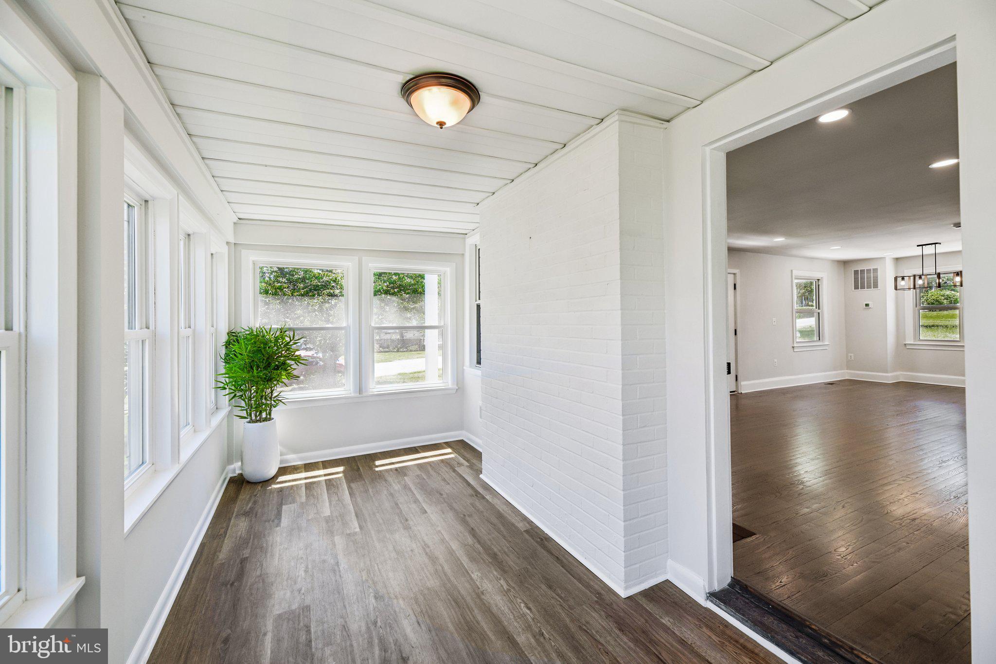 FAIRVIEW - Residential