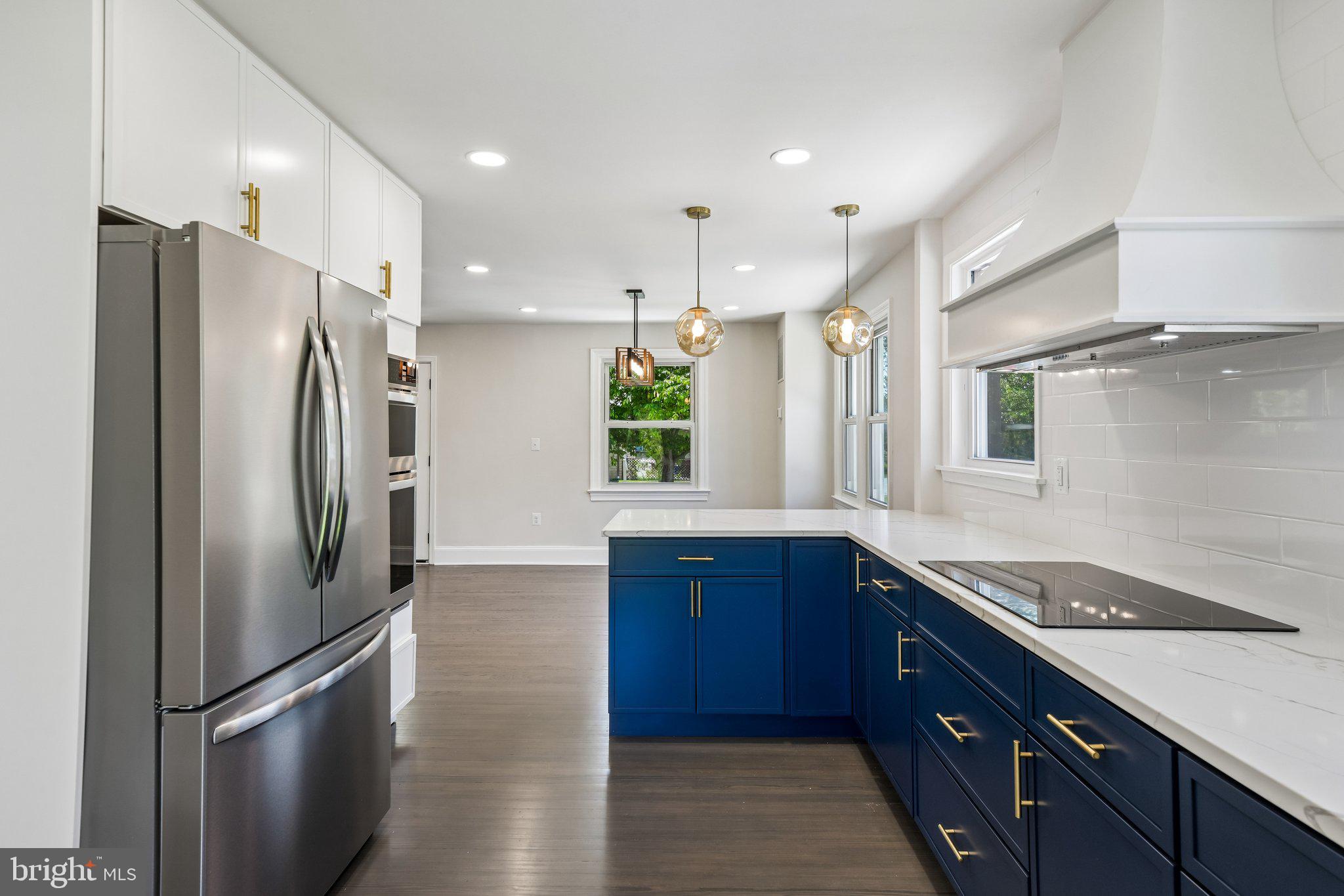 FAIRVIEW - Residential