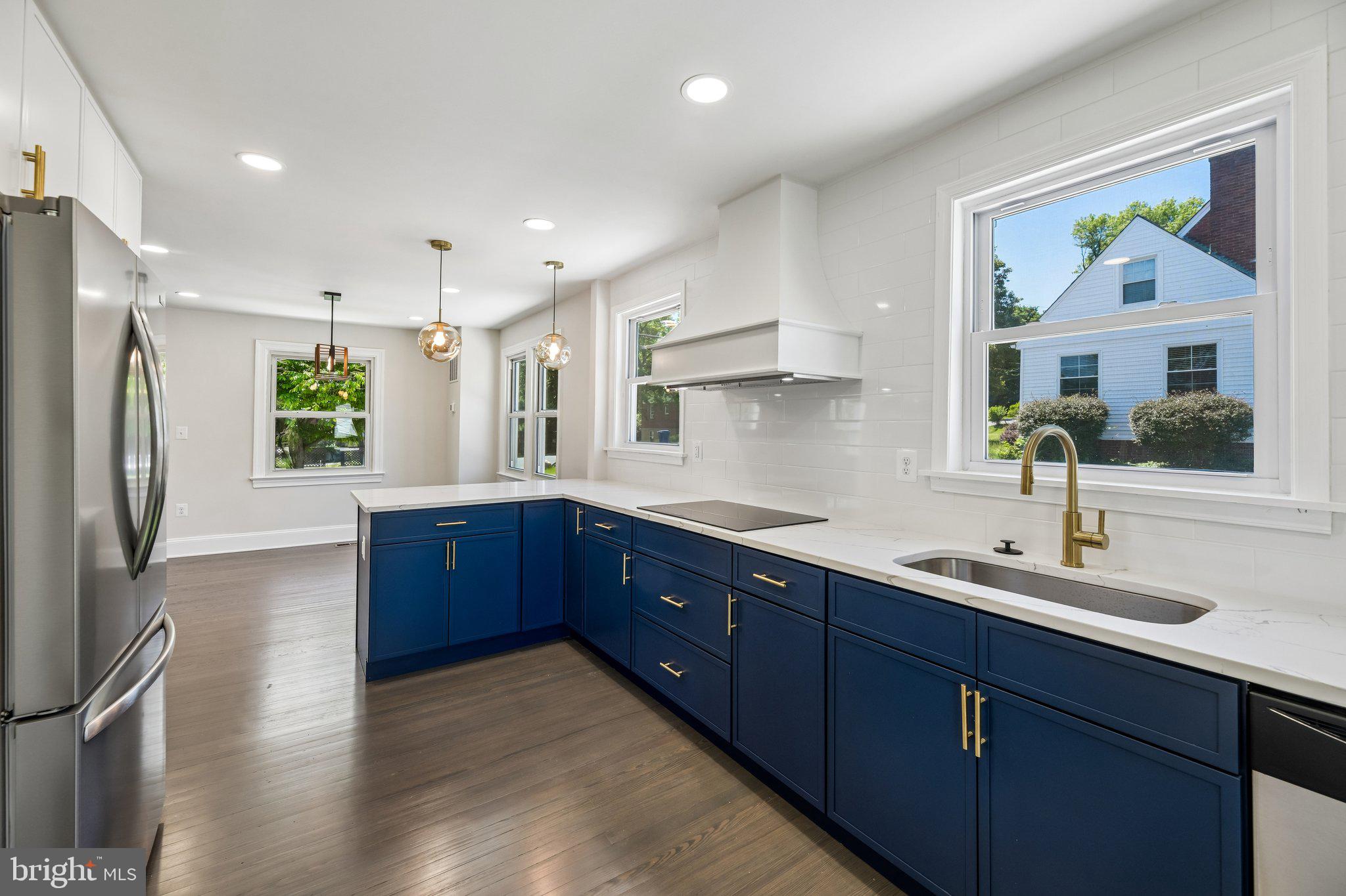 FAIRVIEW - Residential
