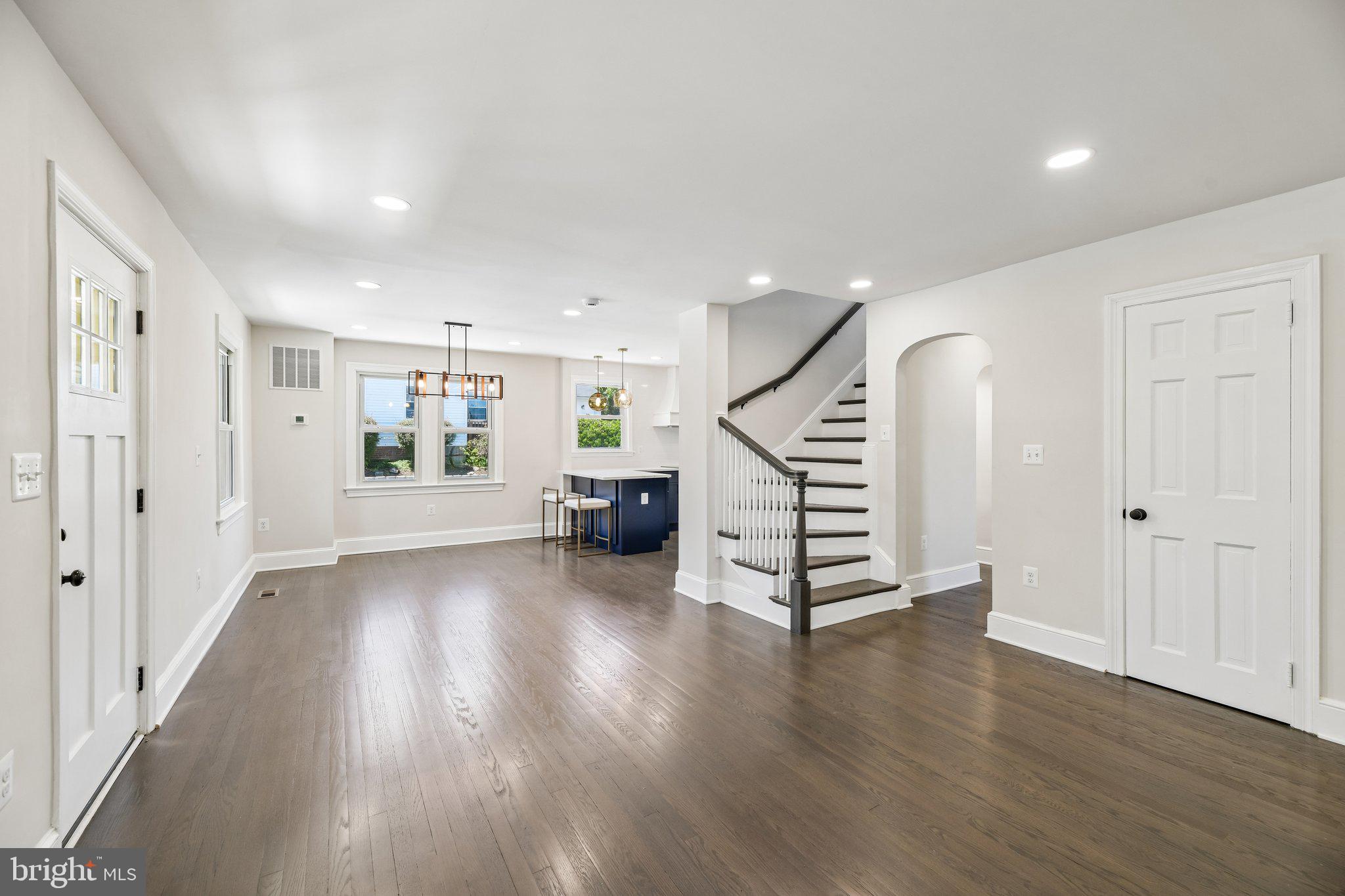 FAIRVIEW - Residential