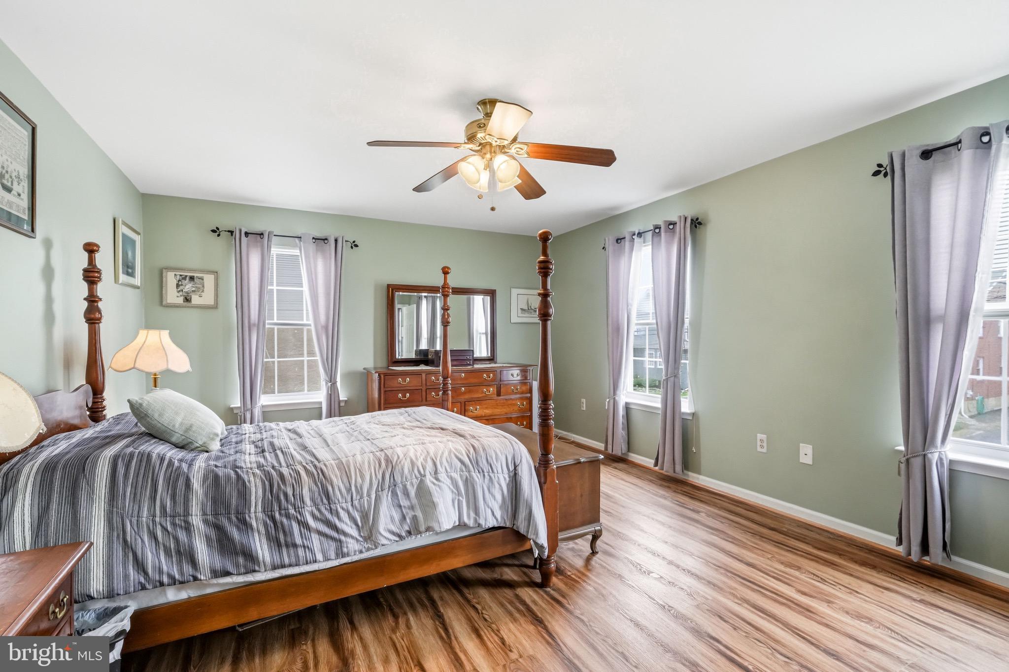 RIDLEY PARK - Residential