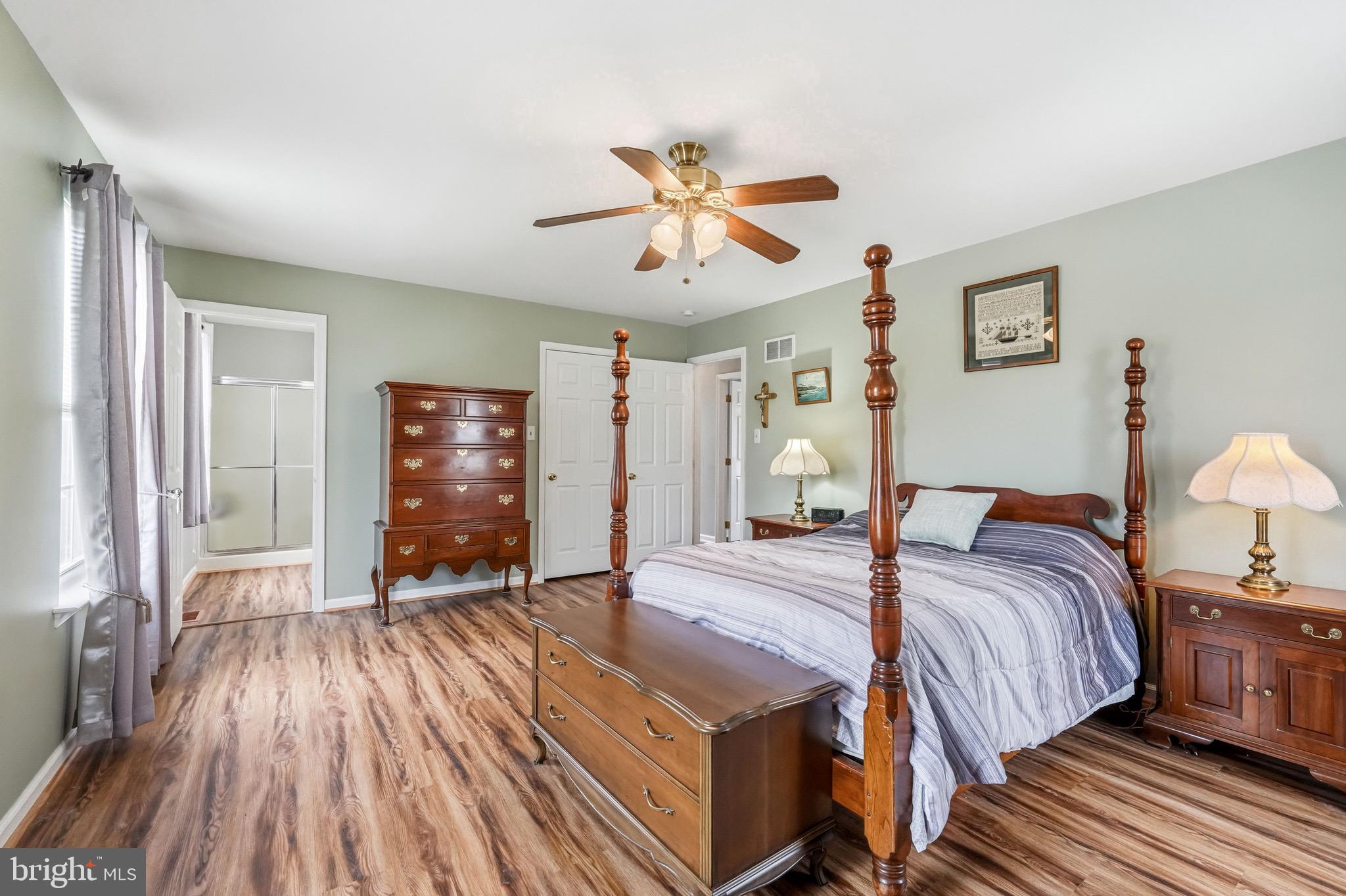 RIDLEY PARK - Residential