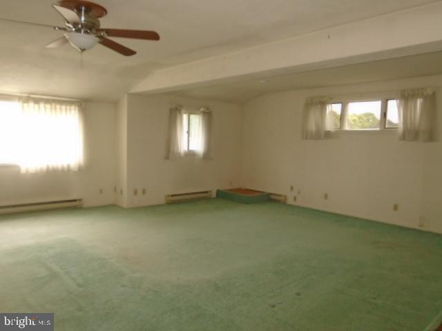 MIDDLE RIVER - Residential