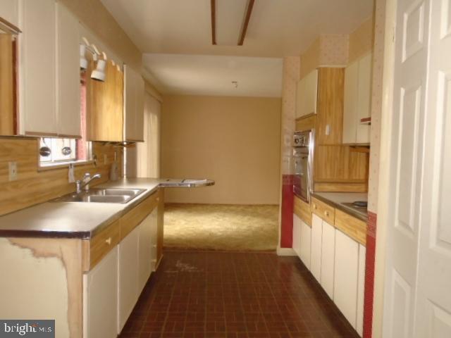 MIDDLE RIVER - Residential