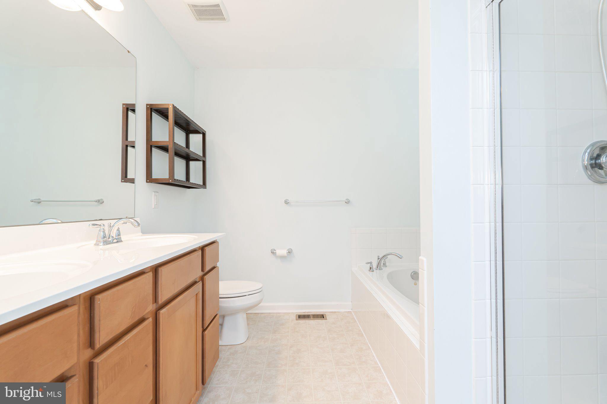 MADDEX FARM - Residential