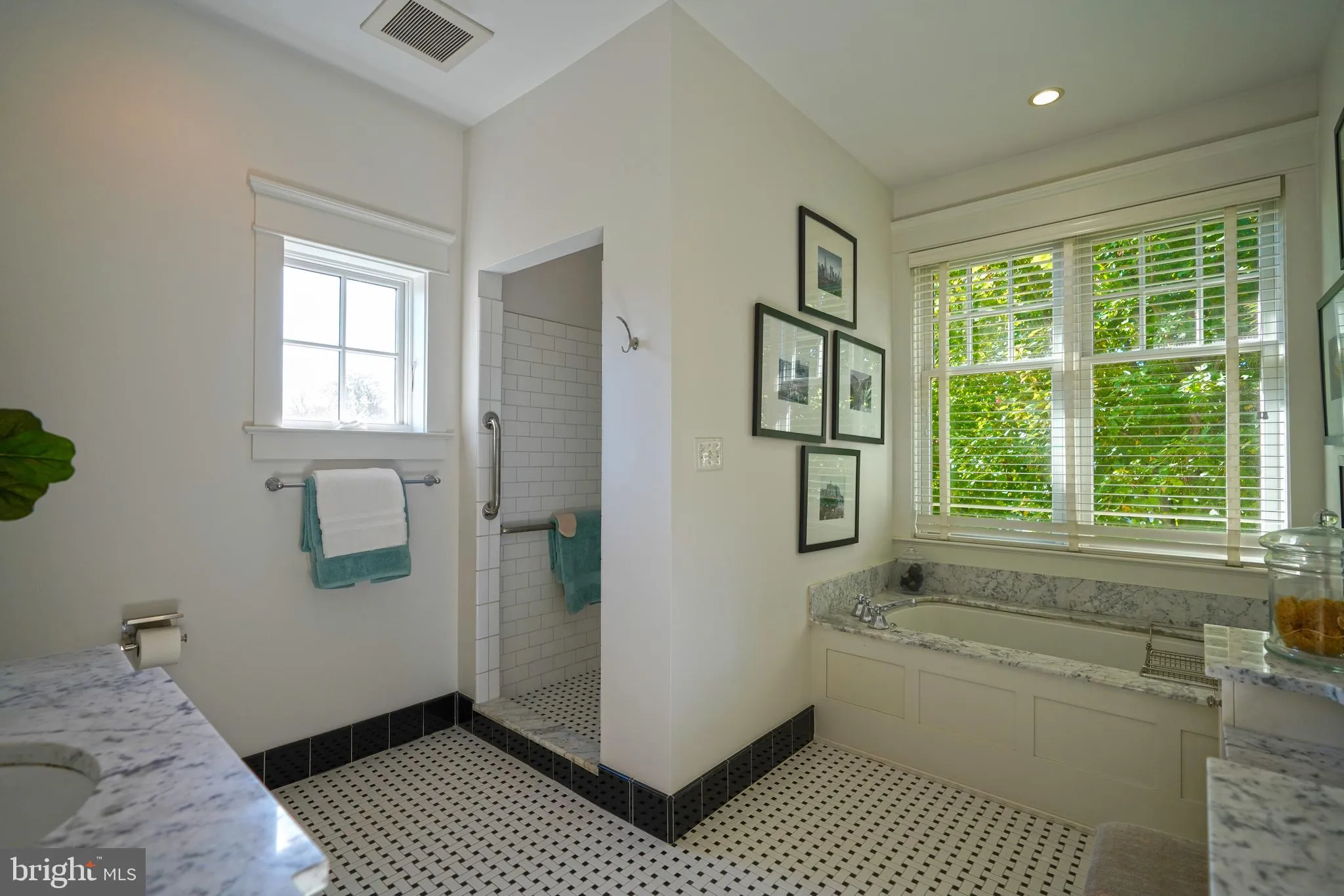 Lewes, Delaware 19958, United States, 3 Bedrooms Bedrooms, ,3 BathroomsBathrooms,Residential,Active,236181