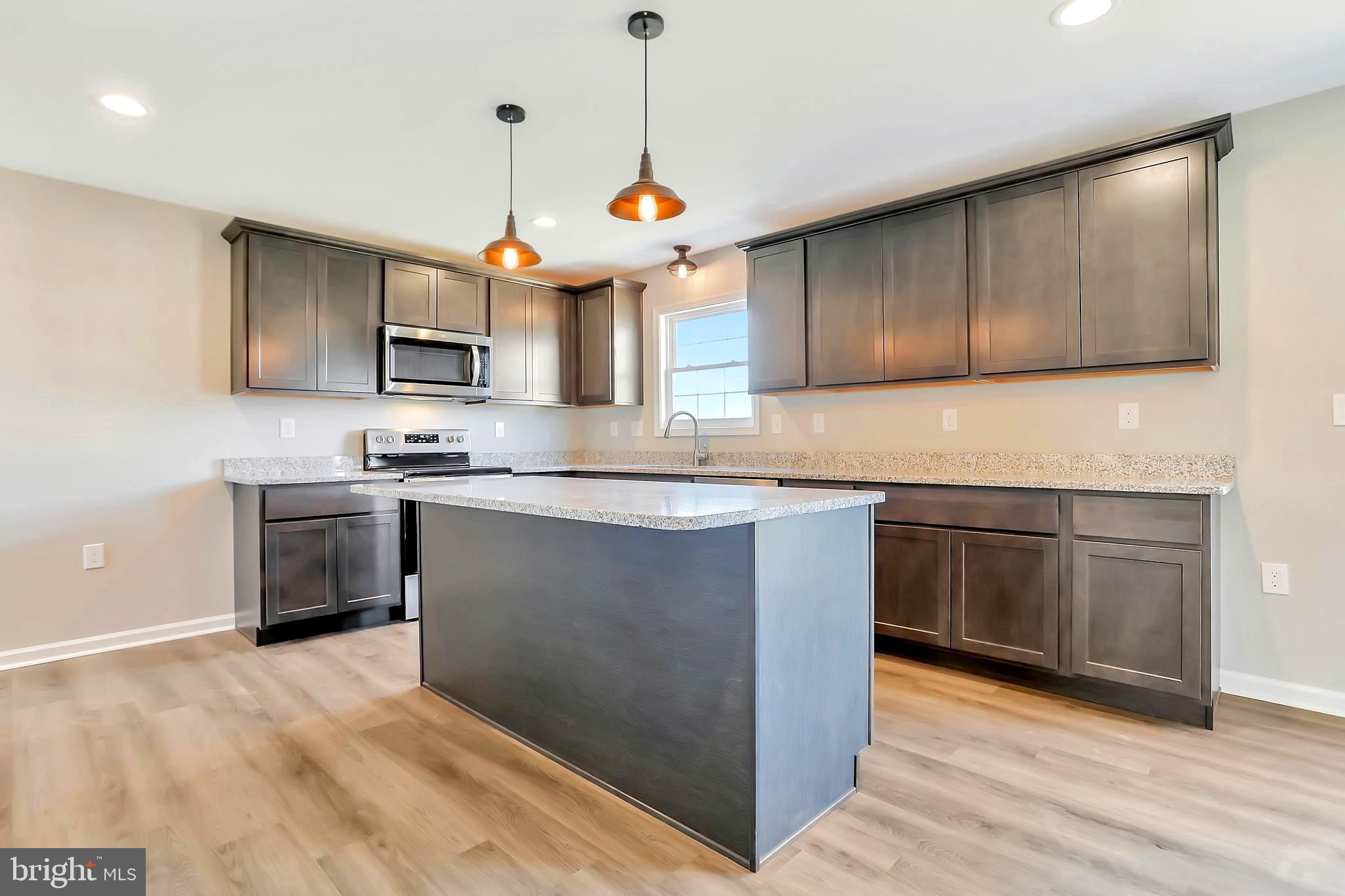 COLD SPRING RUN - Residential