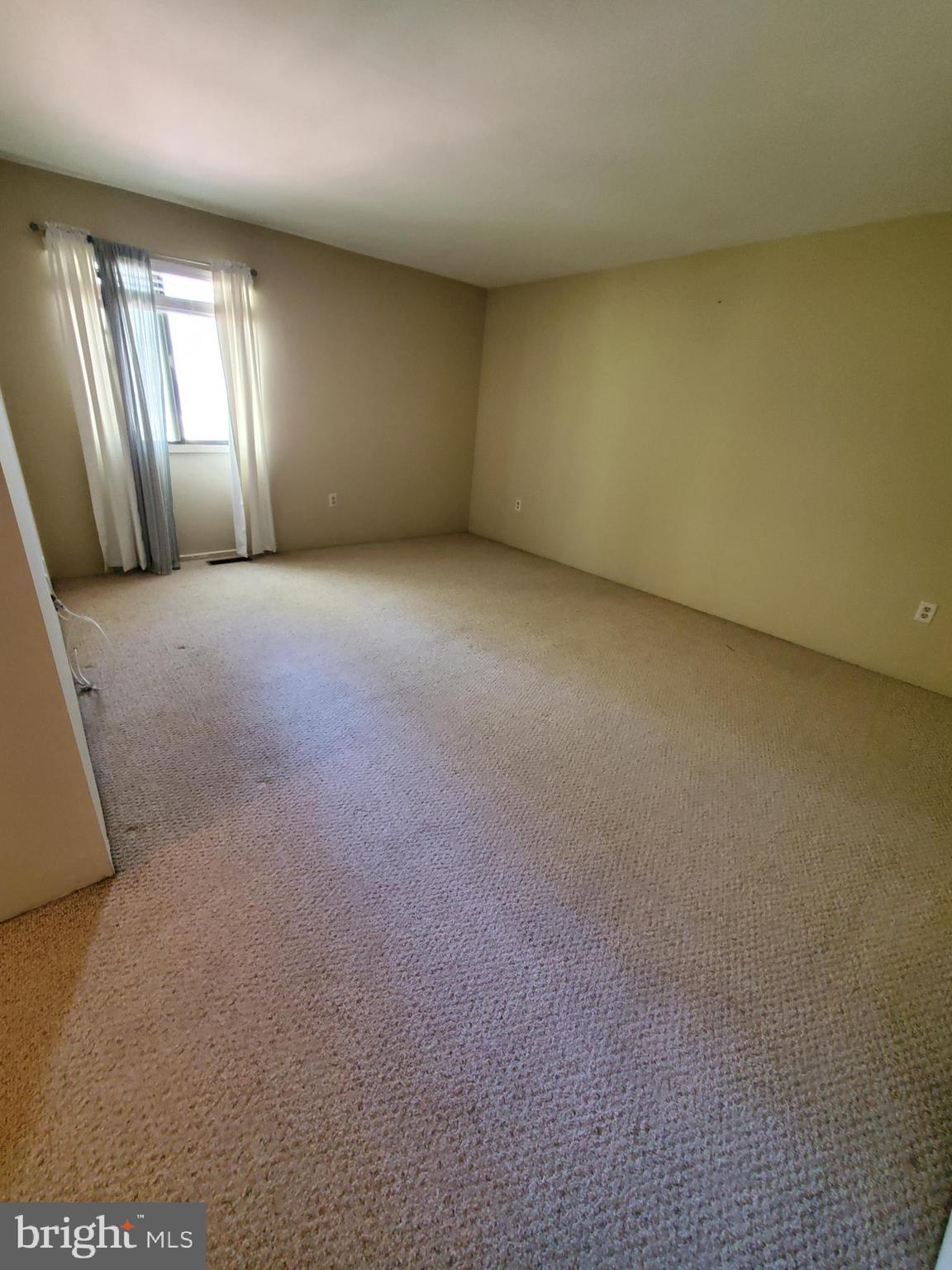 BAY COUNTRY VILLAGE - Residential Lease