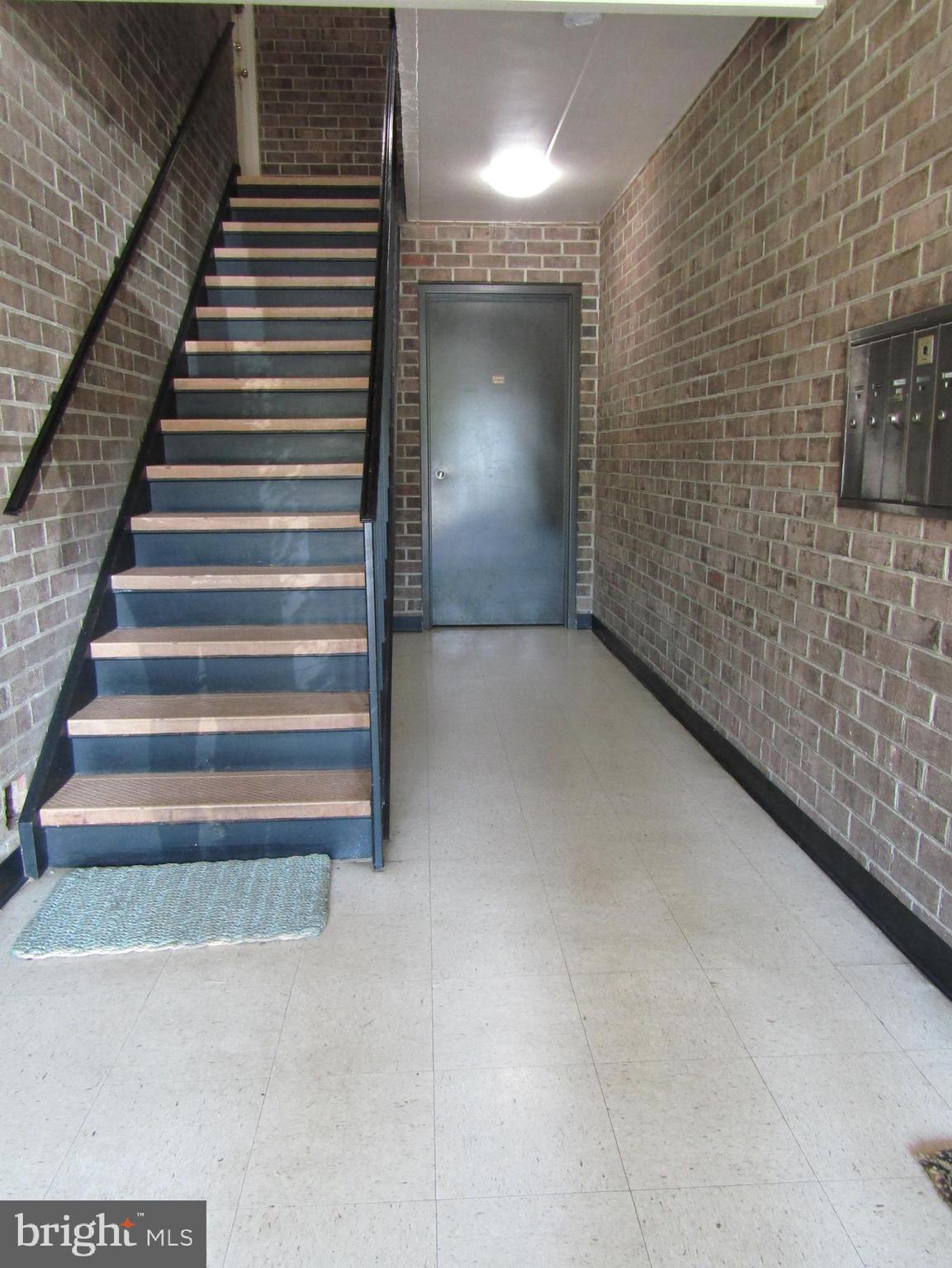 BAY COUNTRY VILLAGE - Residential Lease