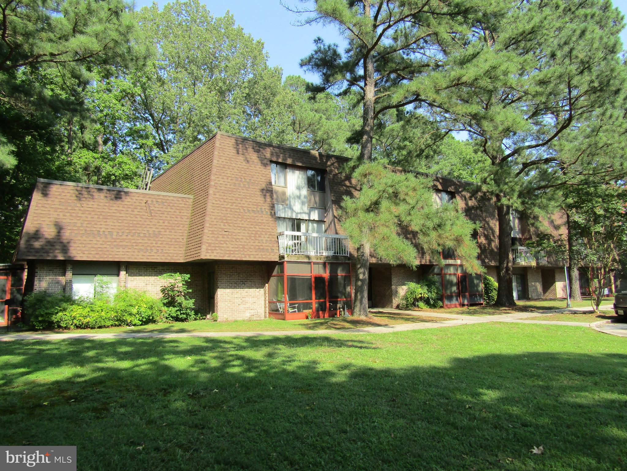 BAY COUNTRY VILLAGE - Residential Lease