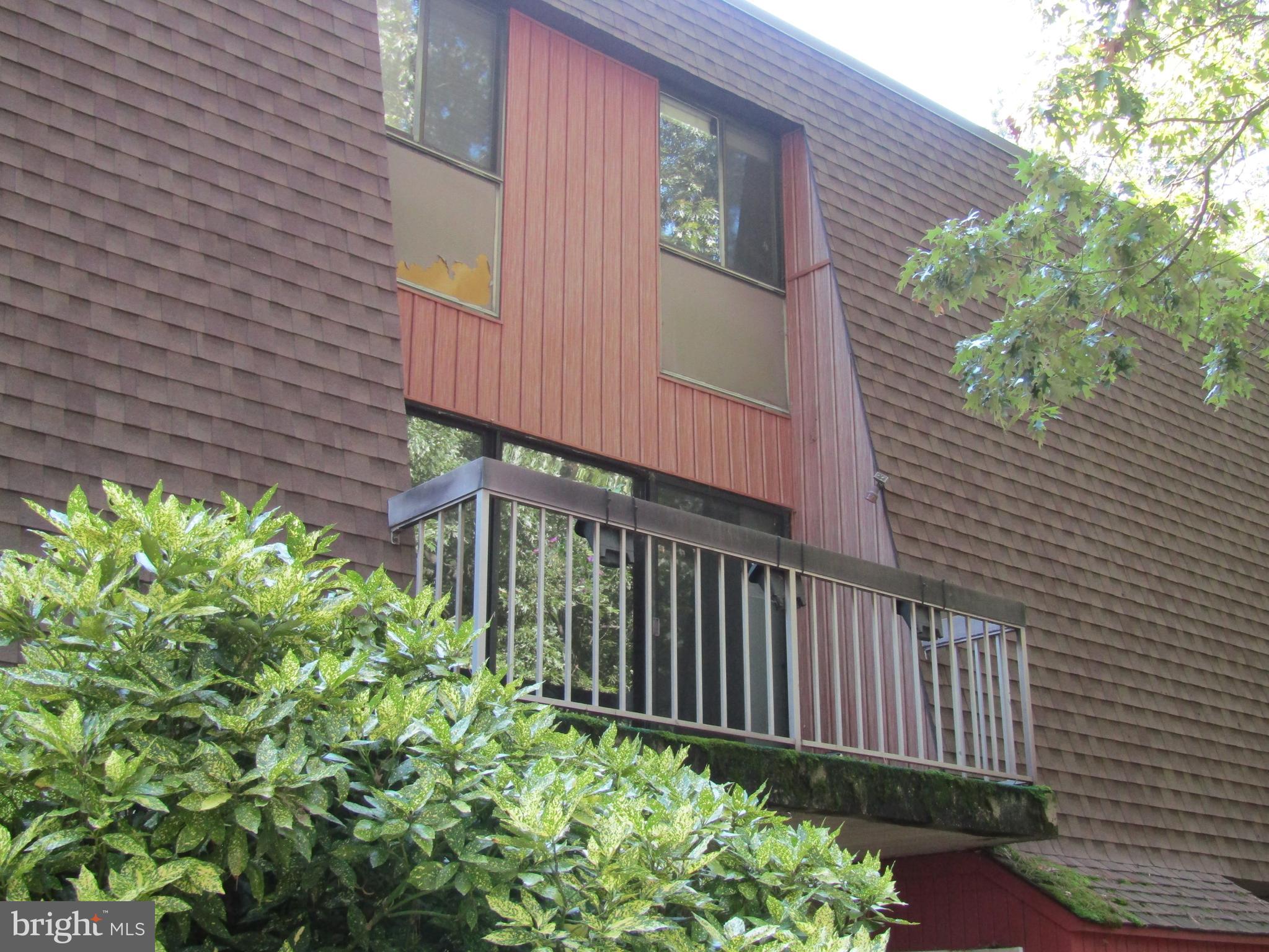 BAY COUNTRY VILLAGE - Residential Lease