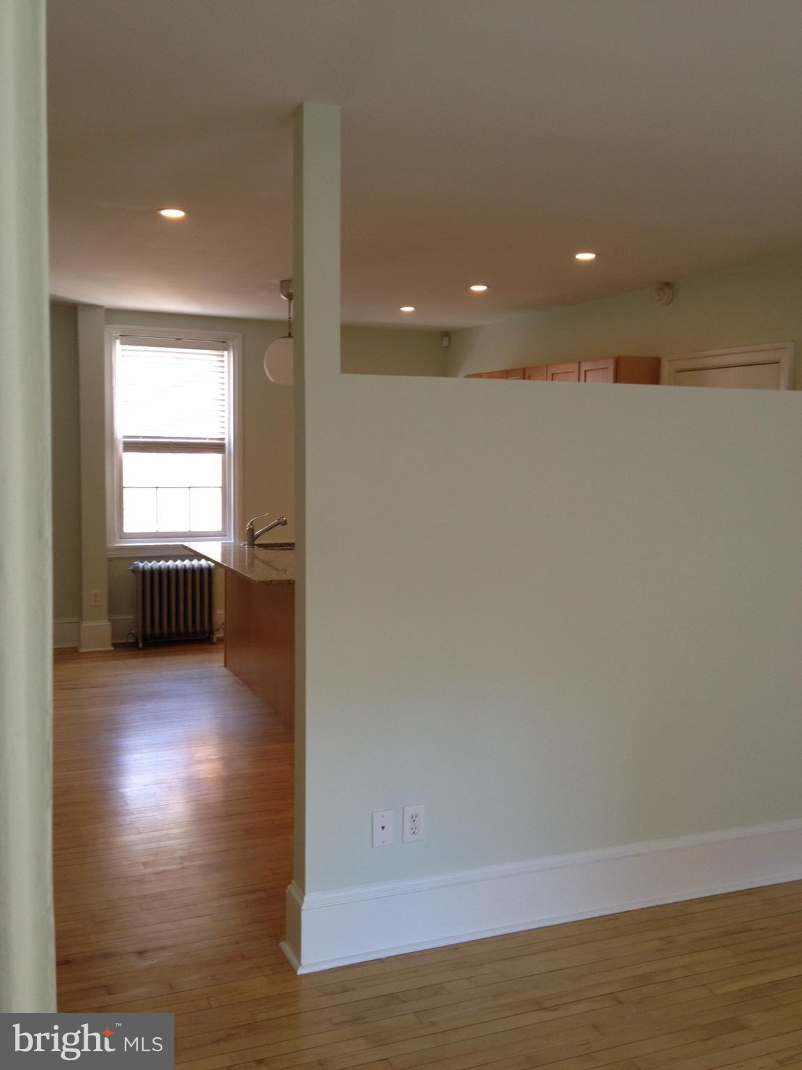 324 S JUNIPER STREET 2ND FLOOR