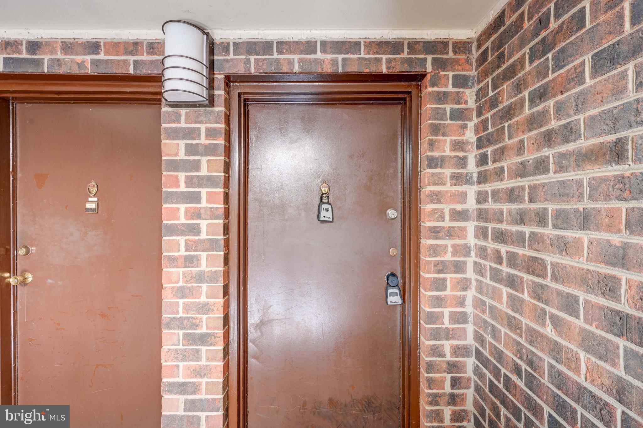 RUNNING BROOK - Residential