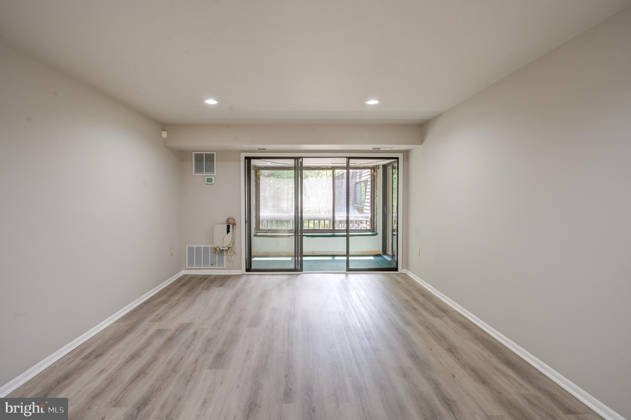 RUNNING BROOK - Residential