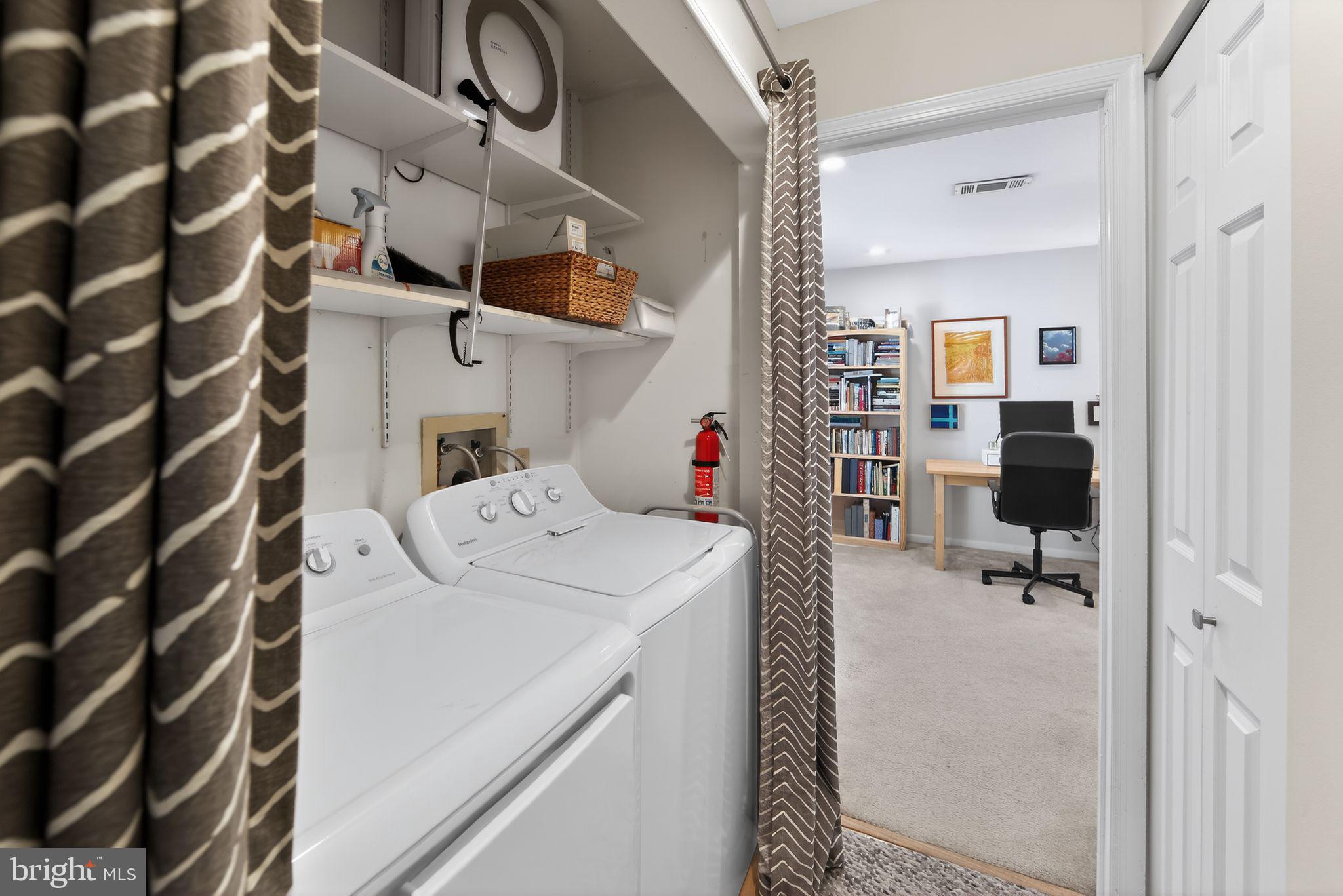 BRADFORD SQUARE - Residential