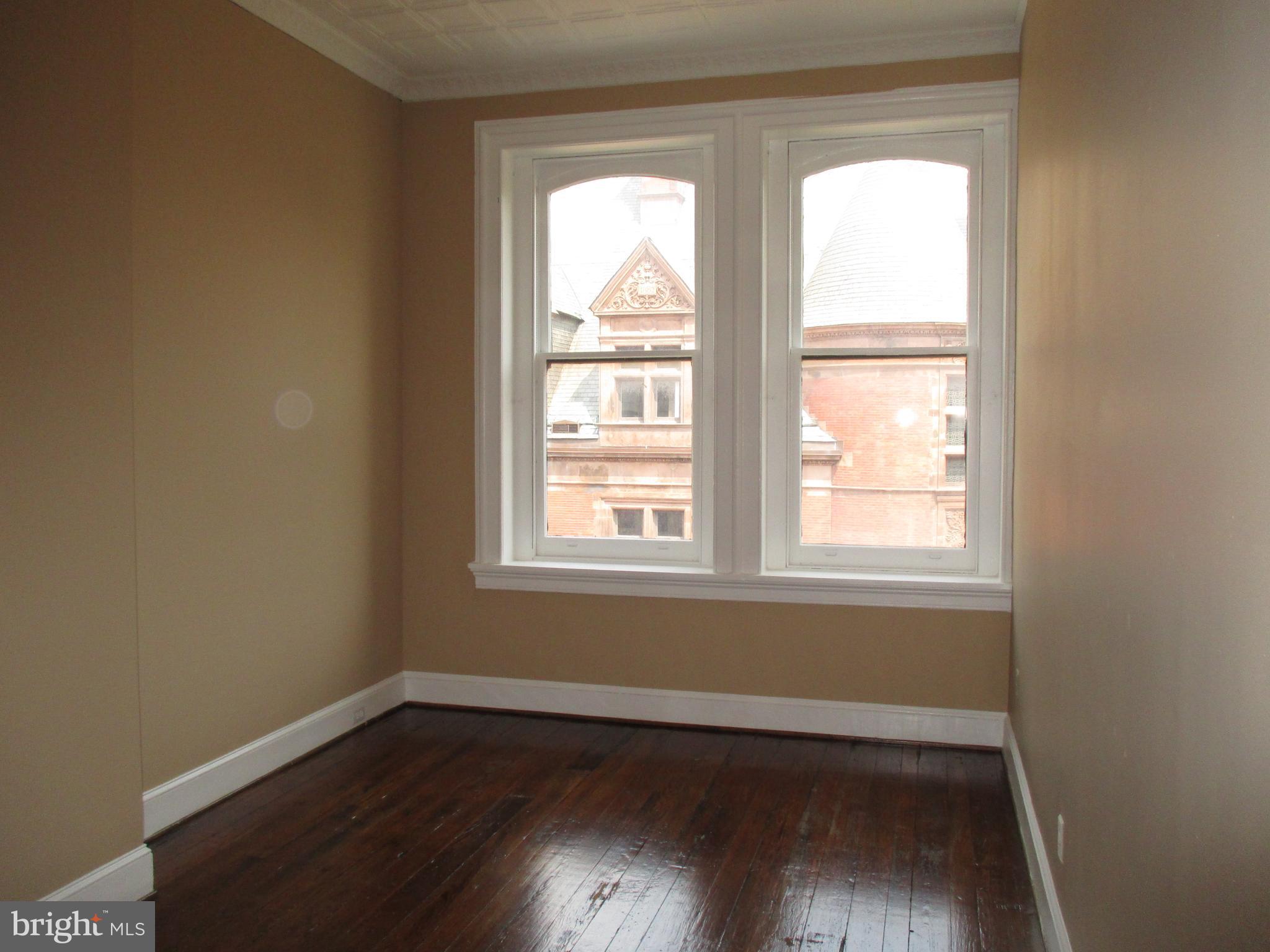GREENMOUNT WEST - Residential Lease