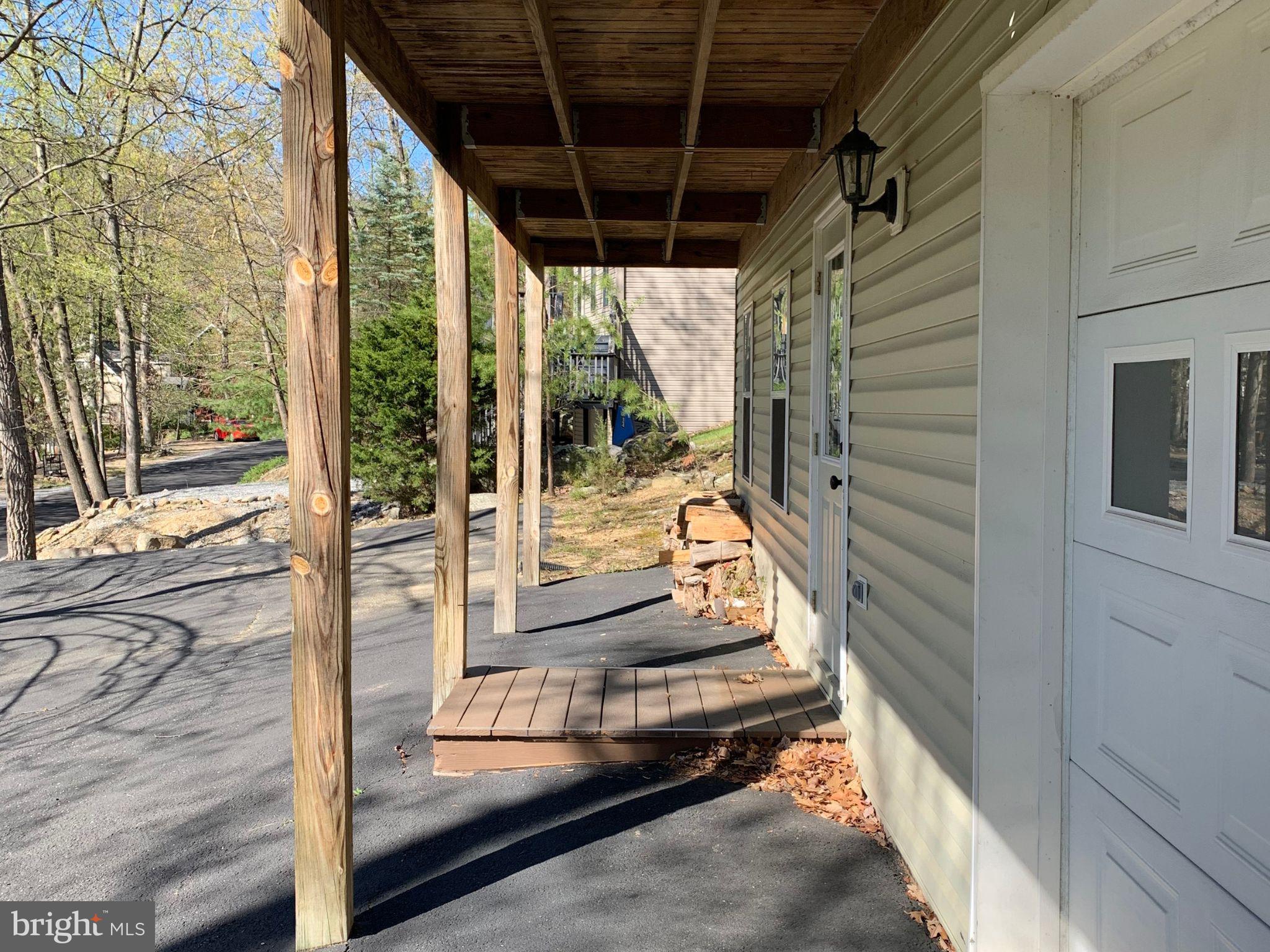 MASSANUTTEN - Residential