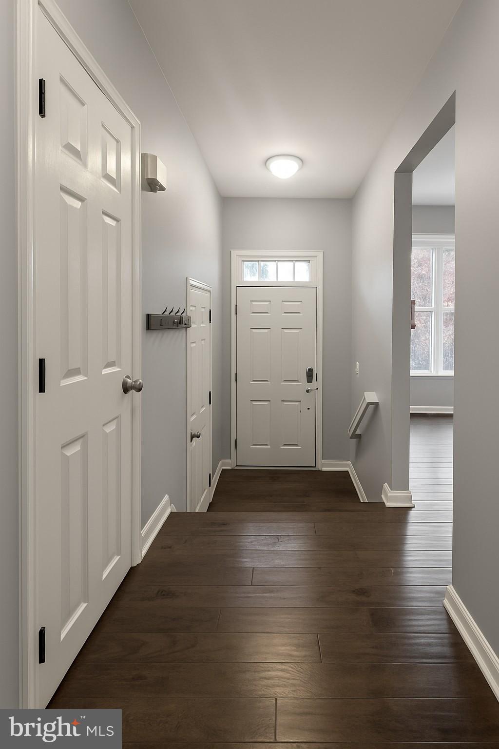 ENGLEWOOD MEWS - Residential Lease