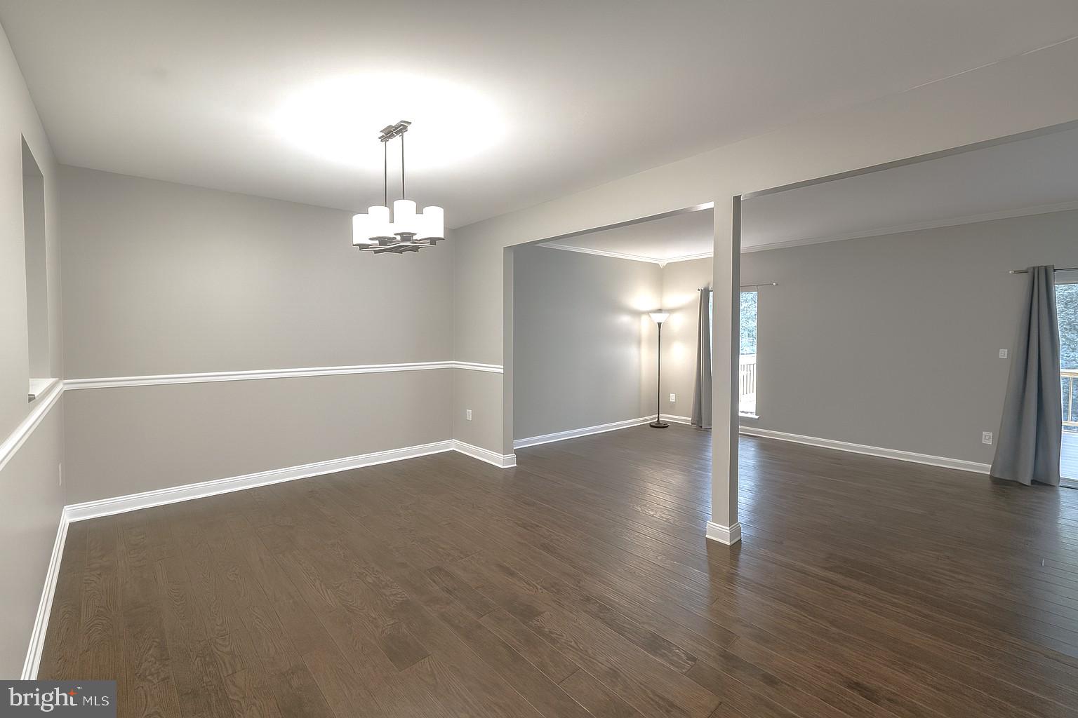 ENGLEWOOD MEWS - Residential Lease