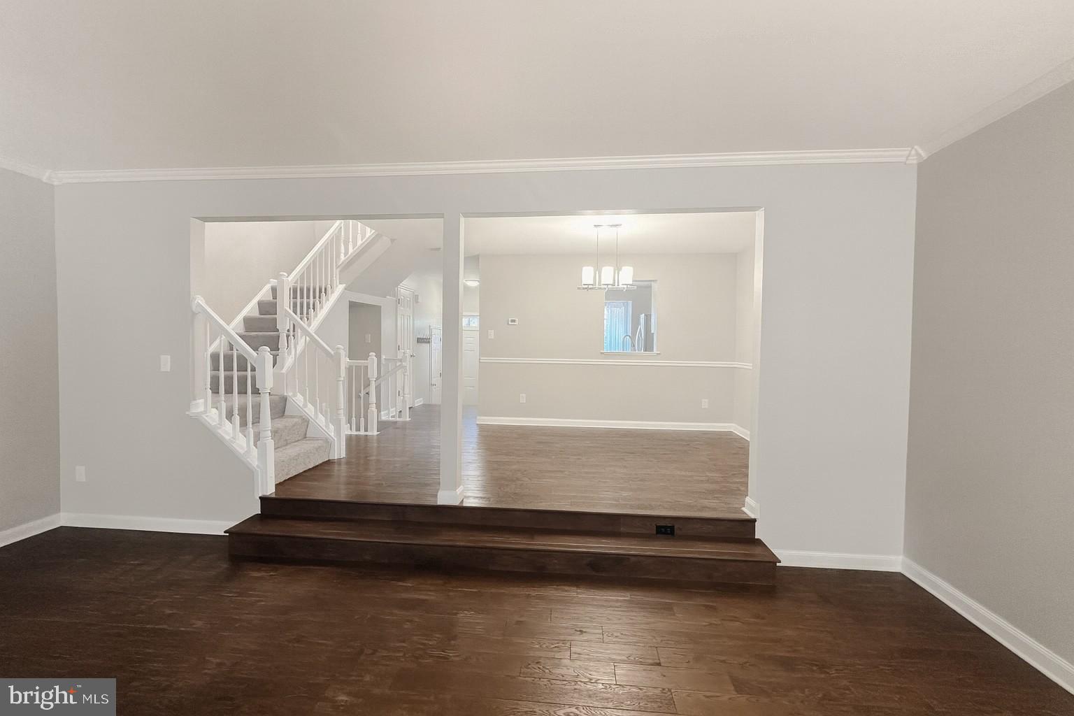 ENGLEWOOD MEWS - Residential Lease