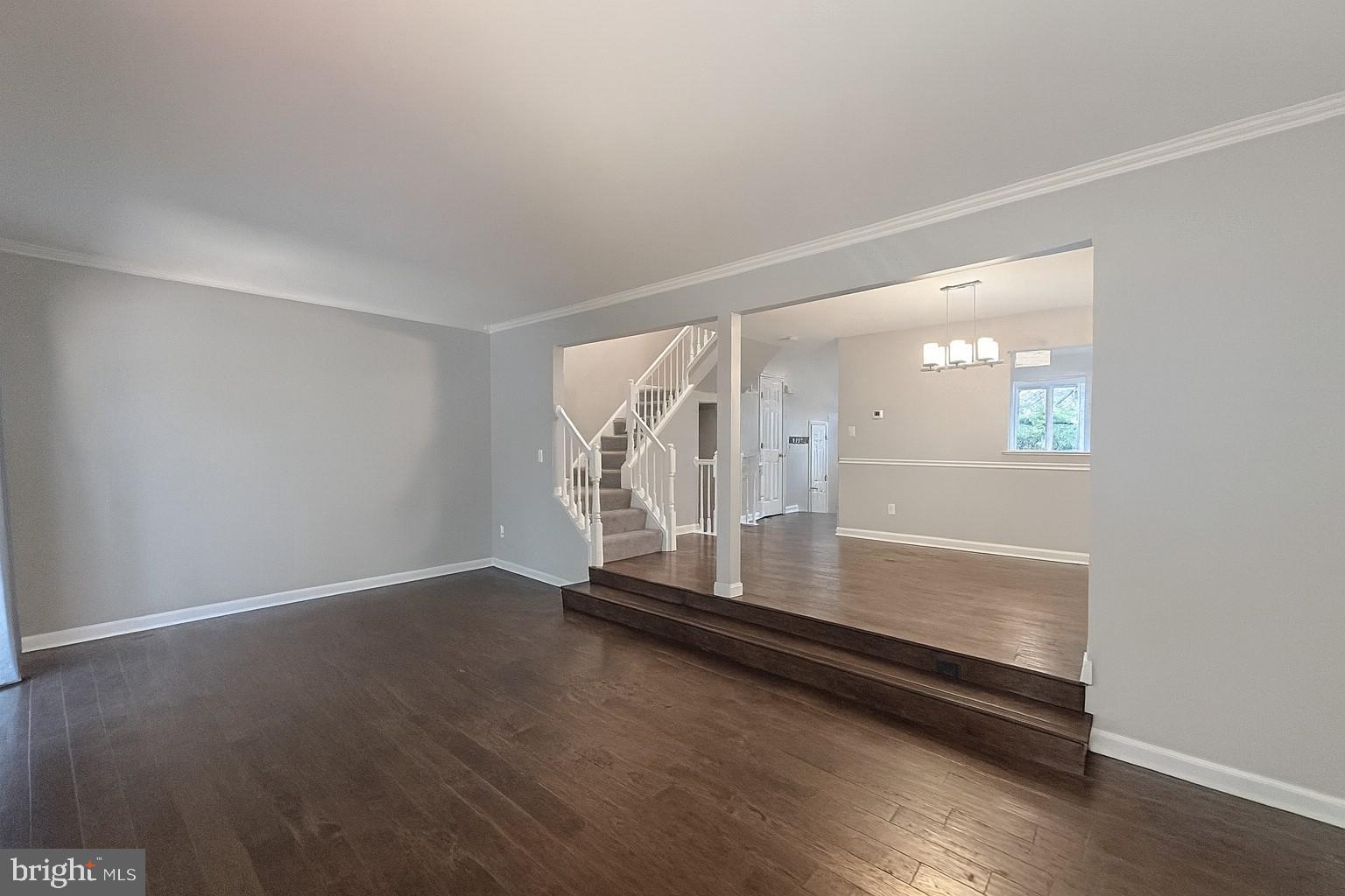 ENGLEWOOD MEWS - Residential Lease