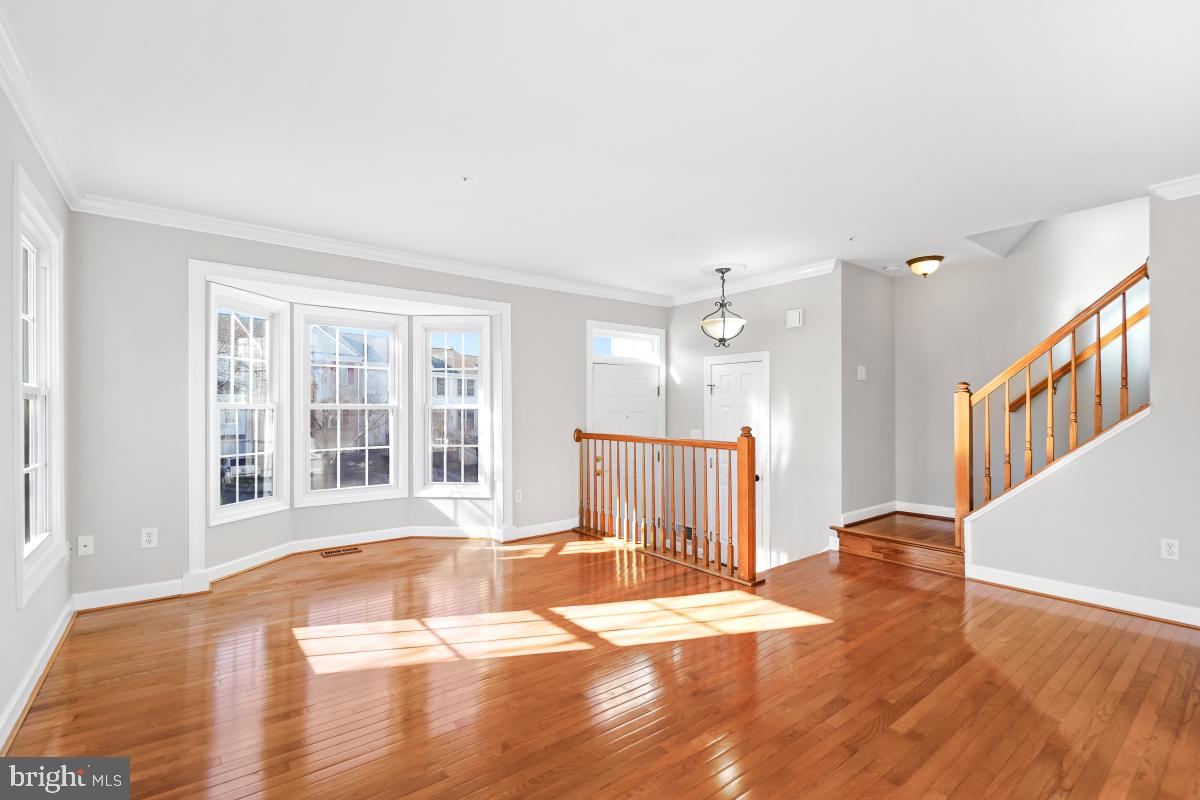 BRIGHTFIELD - Residential