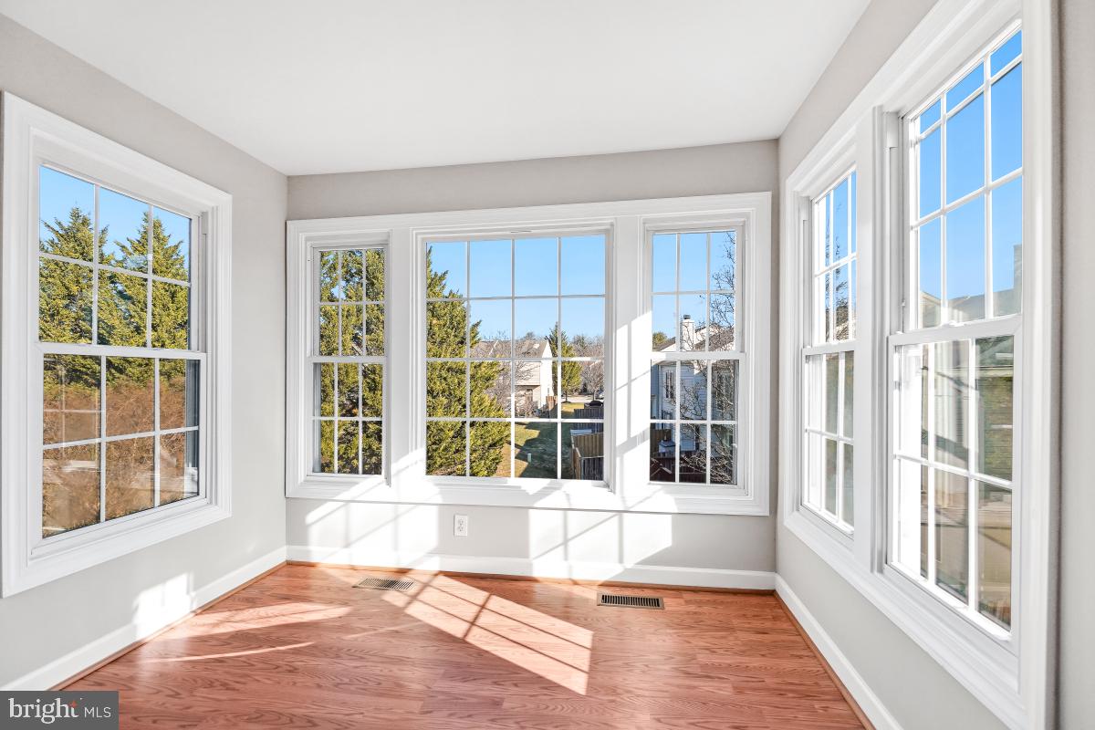 BRIGHTFIELD - Residential