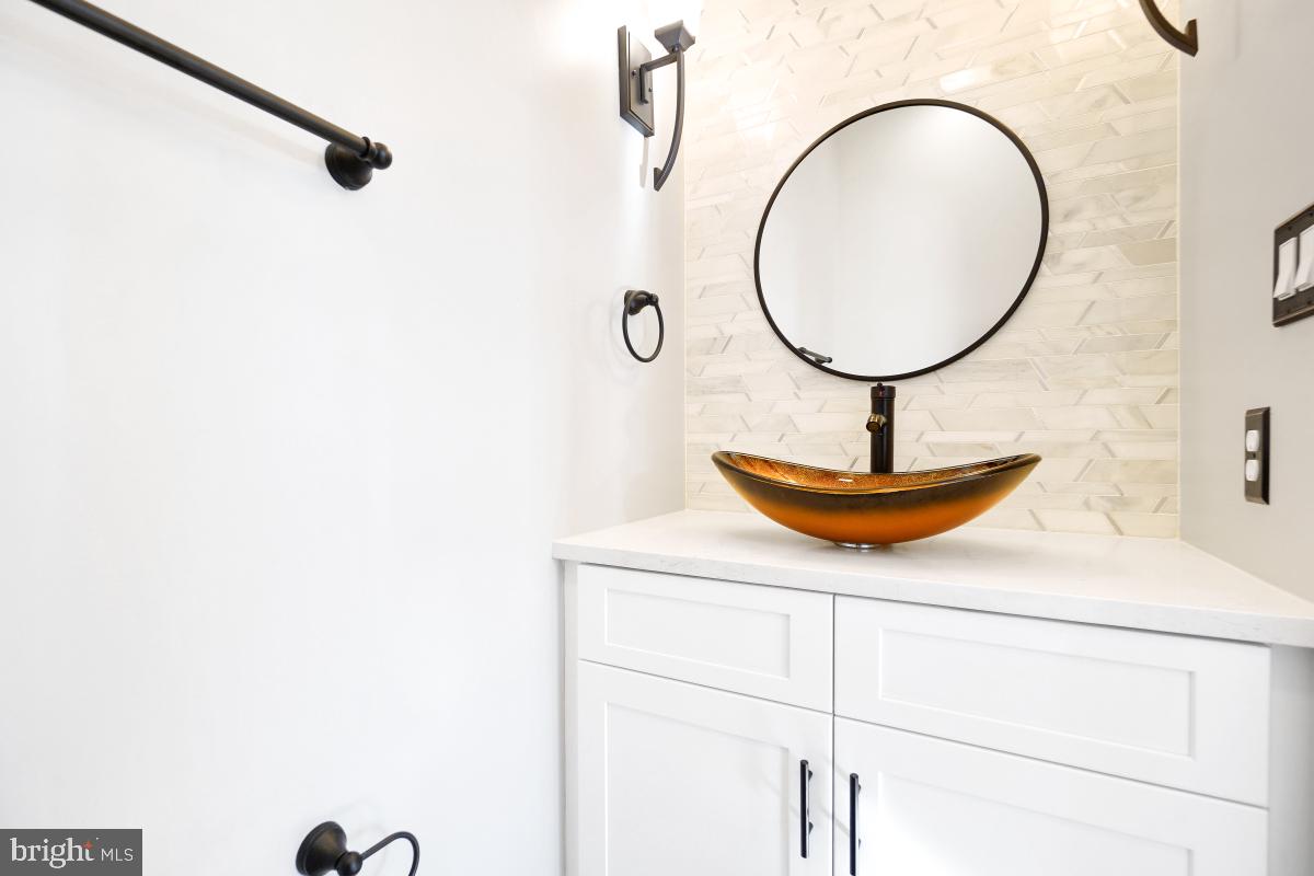 BRIGHTFIELD - Residential