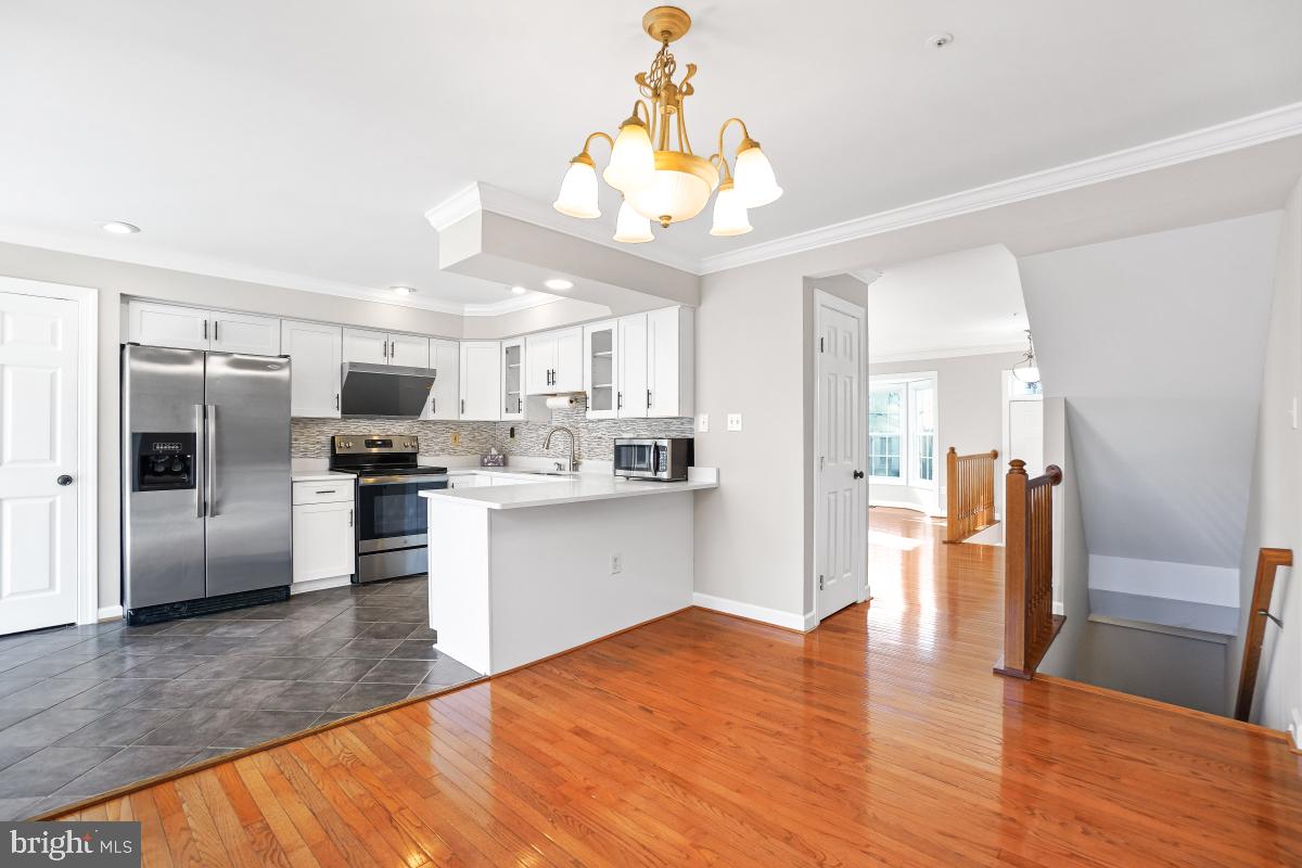 BRIGHTFIELD - Residential