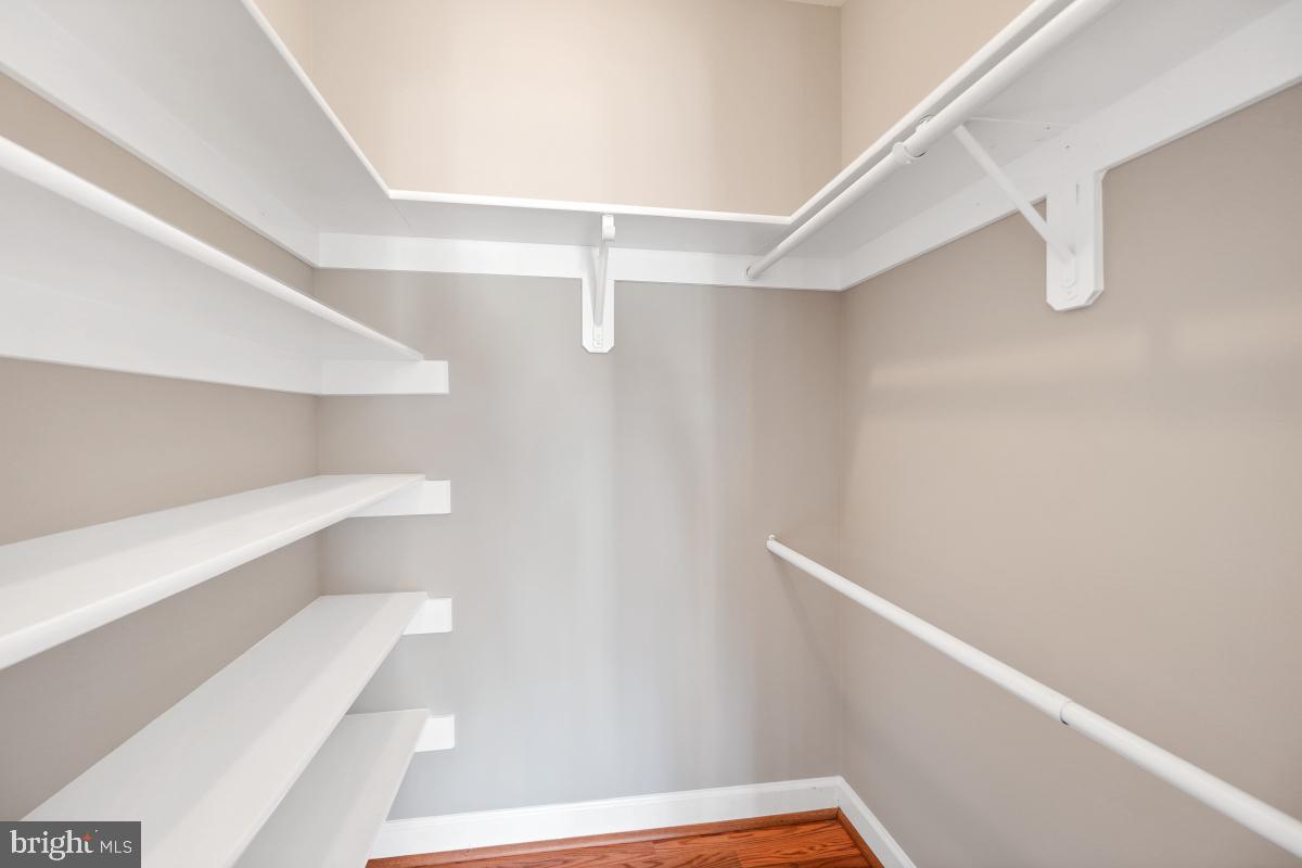 BRIGHTFIELD - Residential