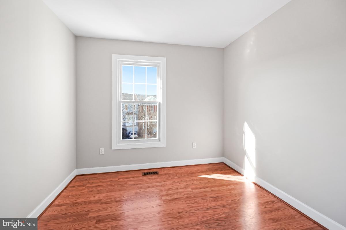 BRIGHTFIELD - Residential