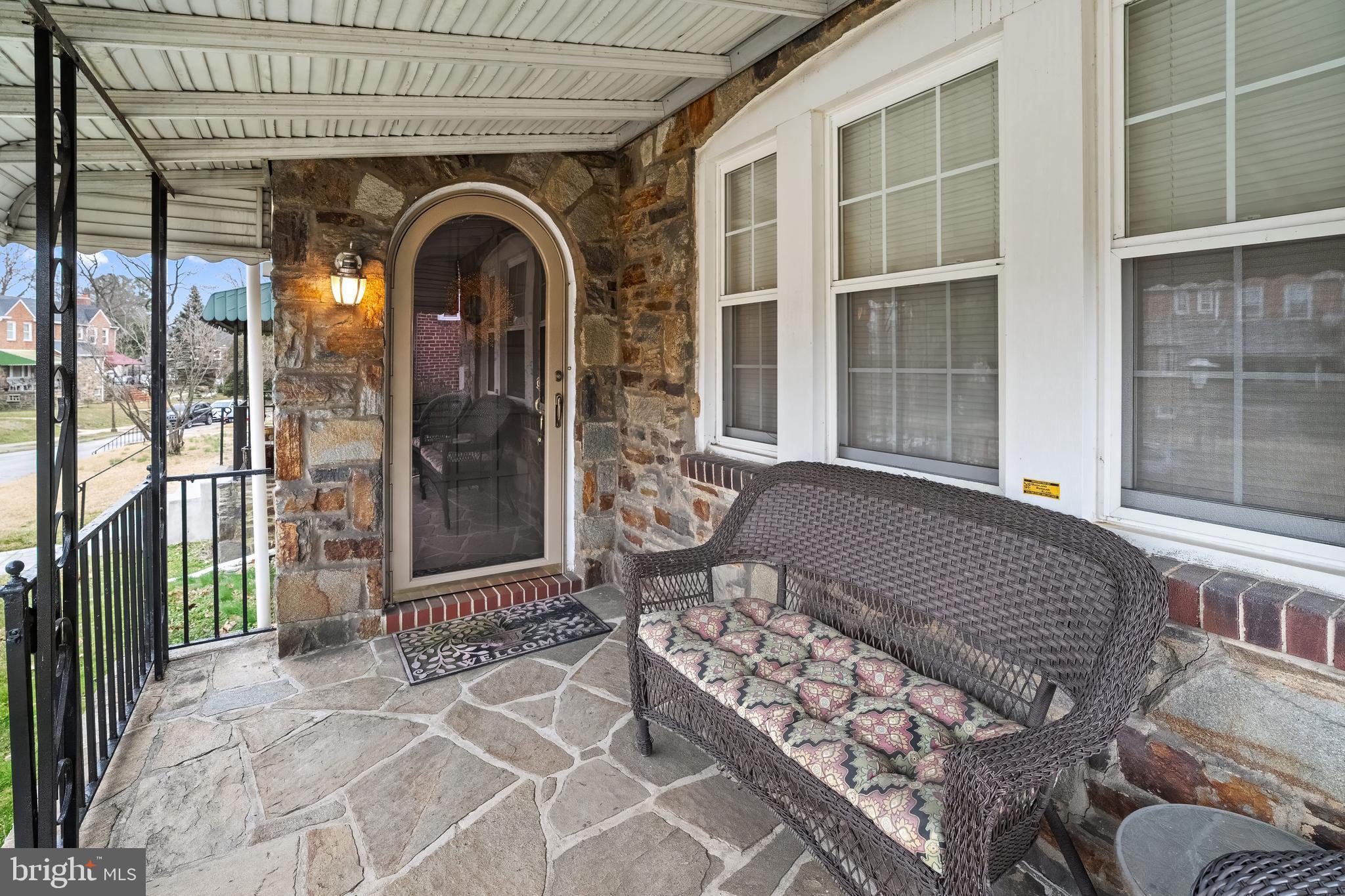 LAURAVILLE HISTORIC DISTRICT - Residential