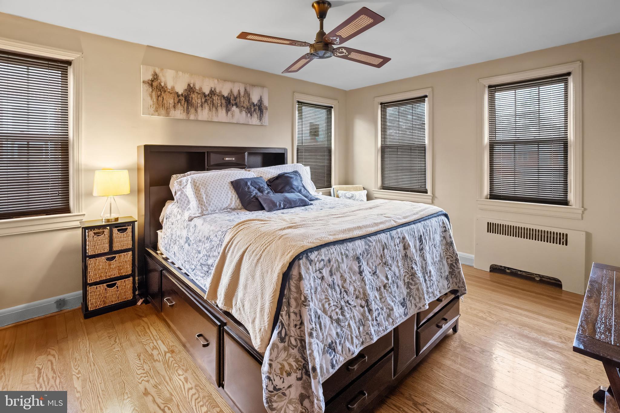 LAURAVILLE HISTORIC DISTRICT - Residential