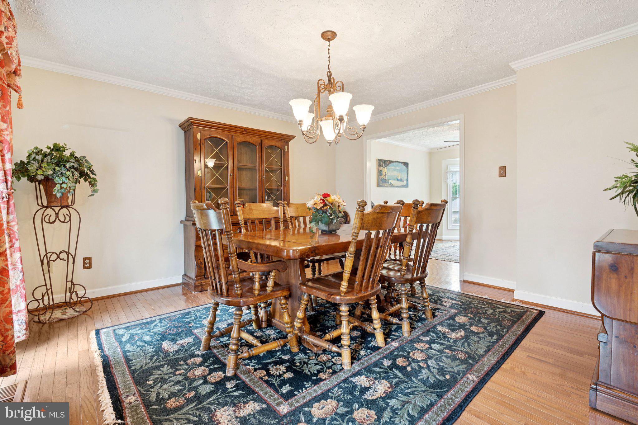 817 PEPPARD DRIVE